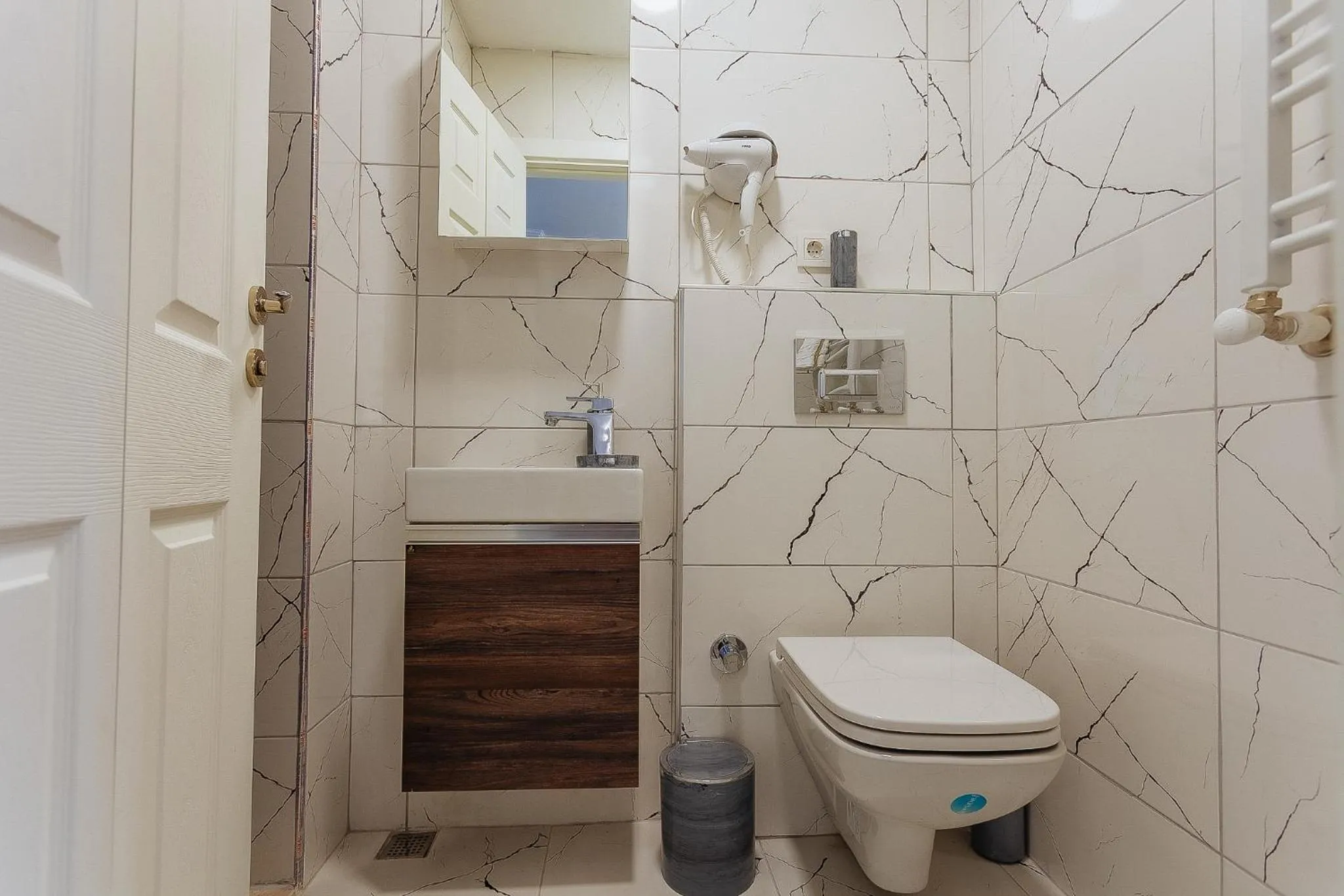 Toilet in Taksim Bi Center Suites