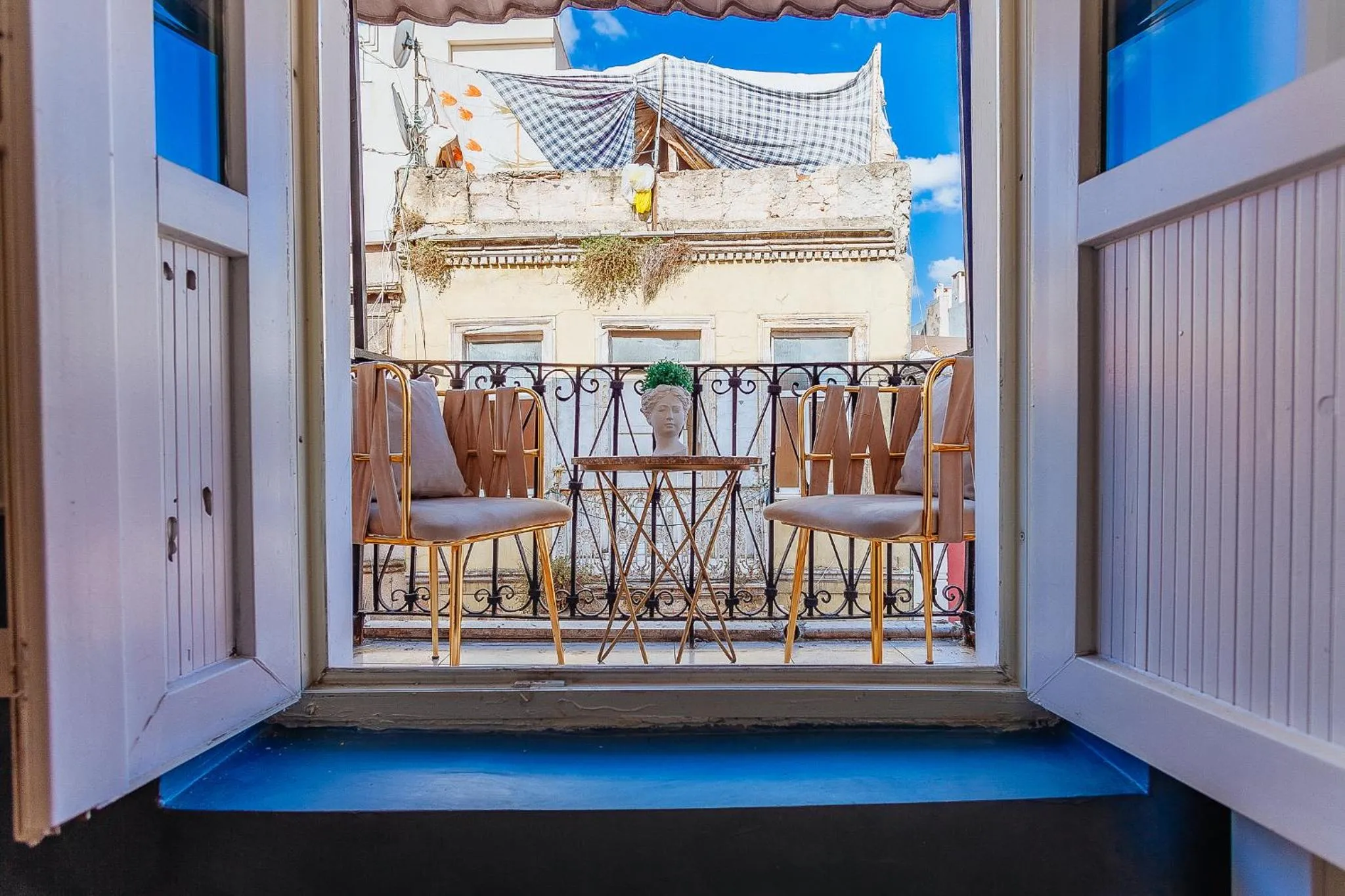 Balcony/Terrace in Taksim Bi Center Suites