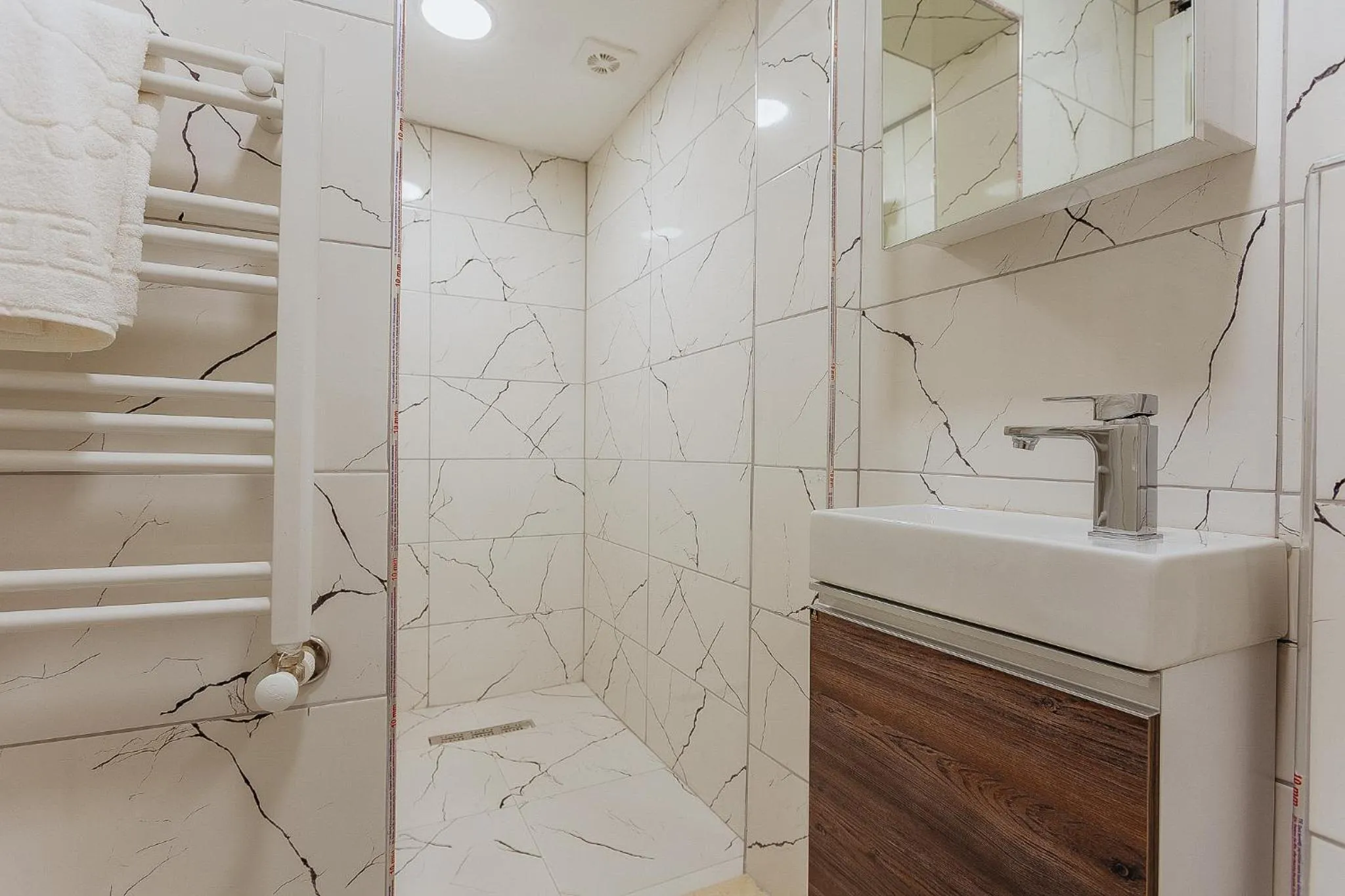 Toilet in Taksim Bi Center Suites