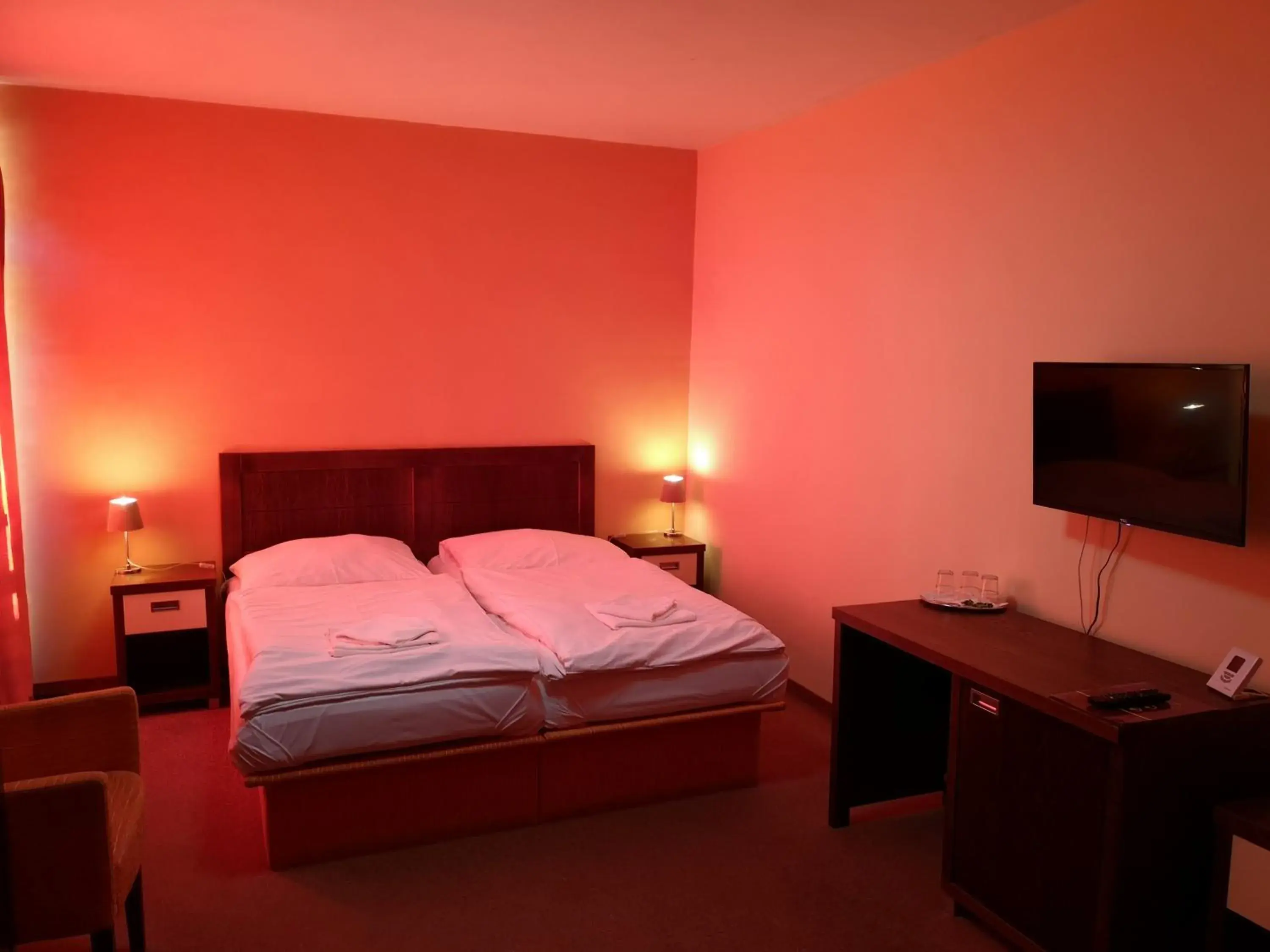 Triple Room in Garni Hotel Cosmopolitan Triple Room in Garni Hotel Cosmopolitan