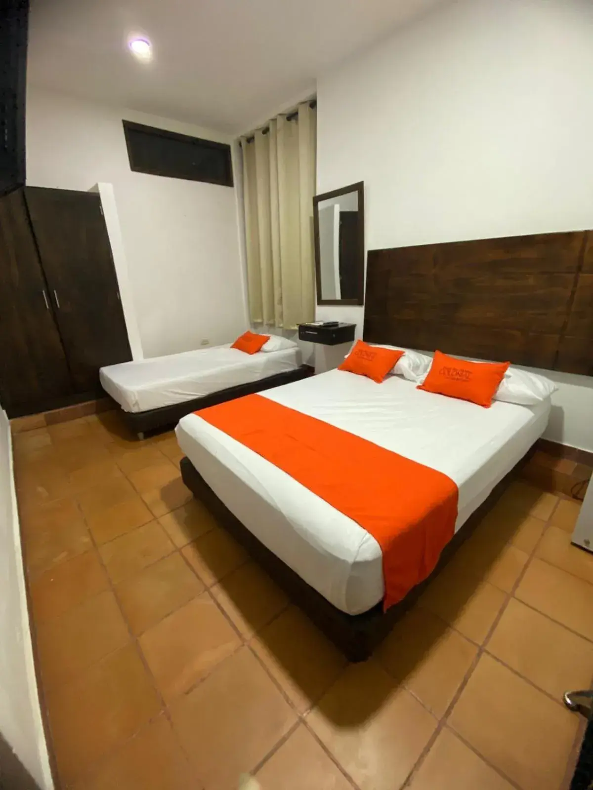 Triple Room in hotel san nicolas colonial Triple Room in hotel san nicolas colonial