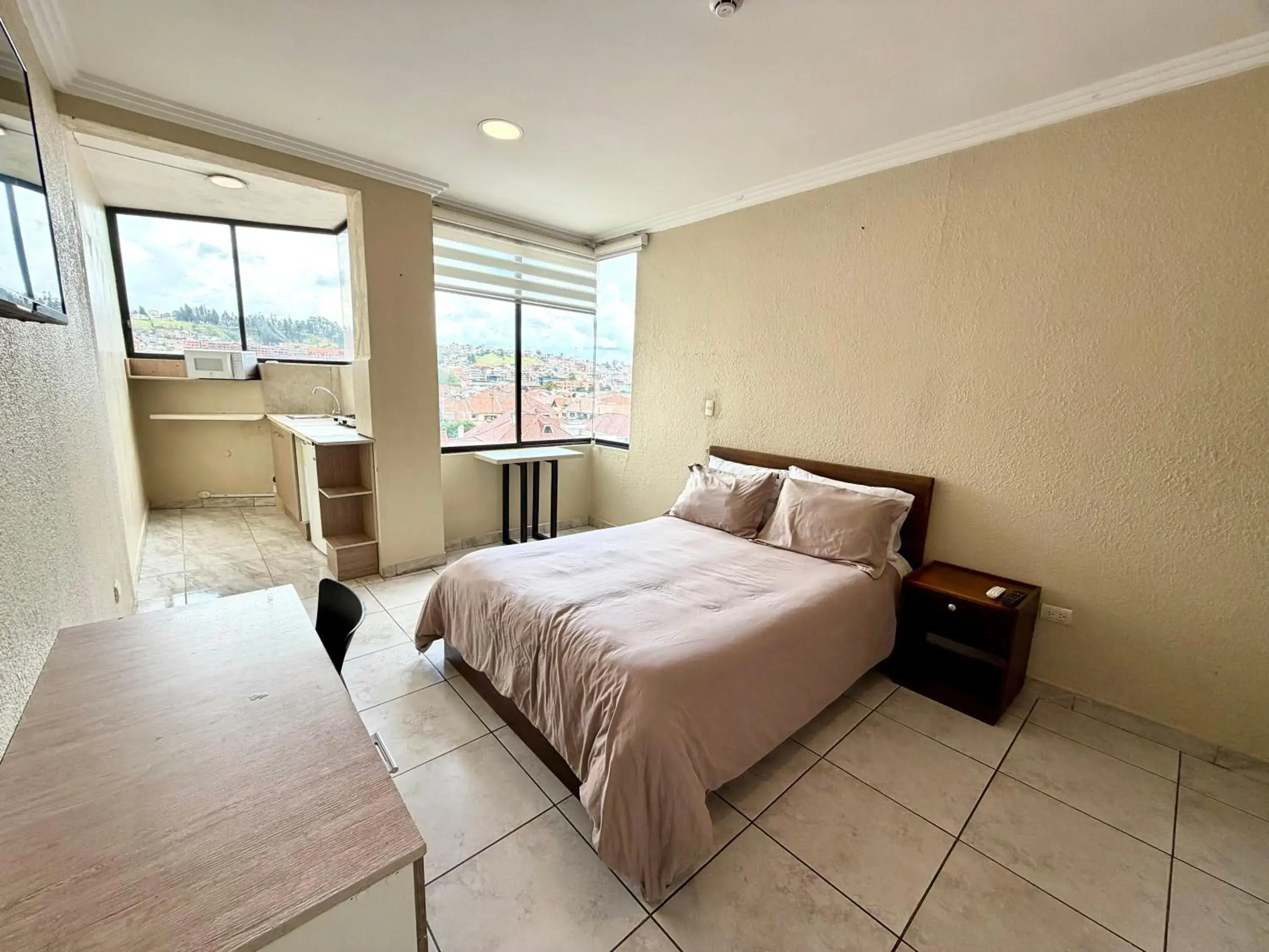 Executive Suite in Suitesecu Rentals Cuenca Executive Suite in Suitesecu Rentals Cuenca