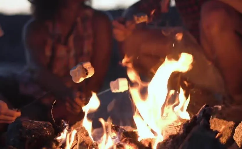 2 Kings Hot Tub Modern Cottage Hill Country