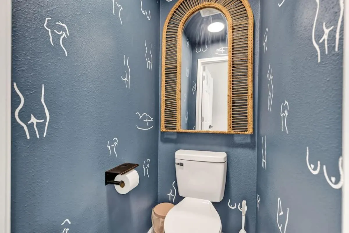 Bathroom in Eclectic Fun Haus with Hot Tub - 3 Min Drive to Main