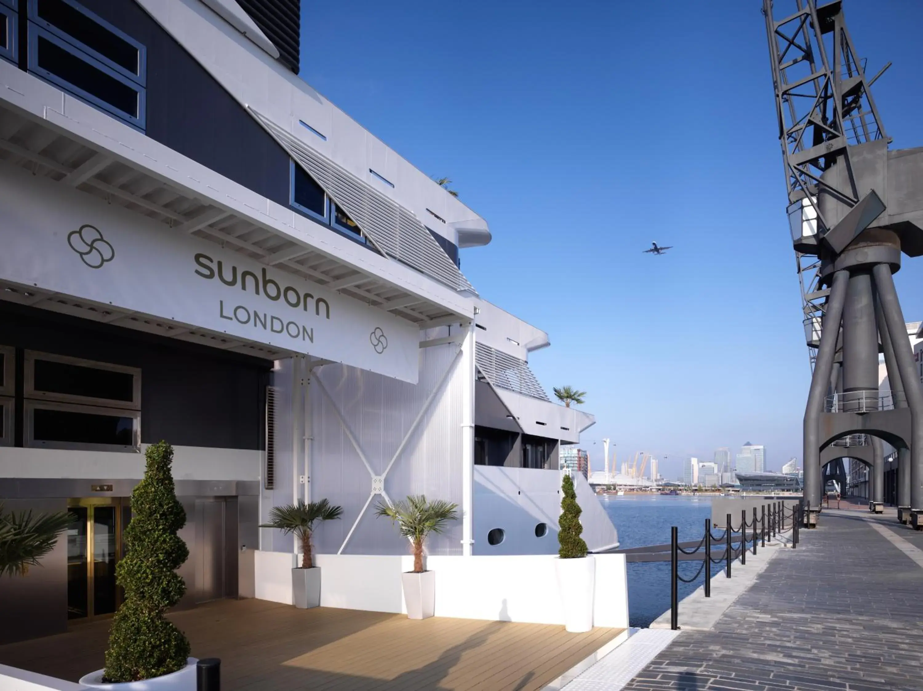 Facade/entrance in Sunborn London Yacht Hotel Facade/entrance in Sunborn London Yacht Hotel