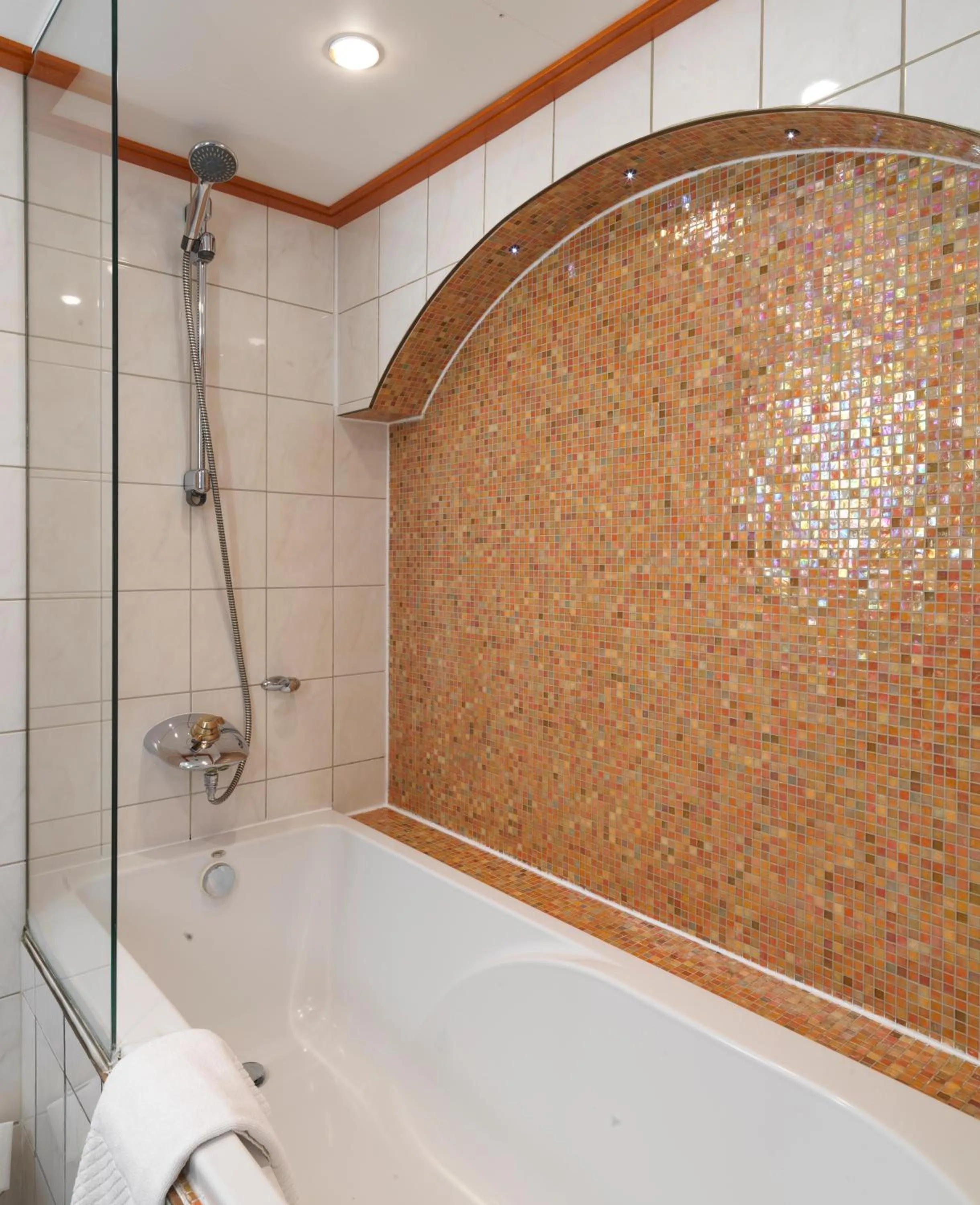 Sunborn London Yacht Hotel