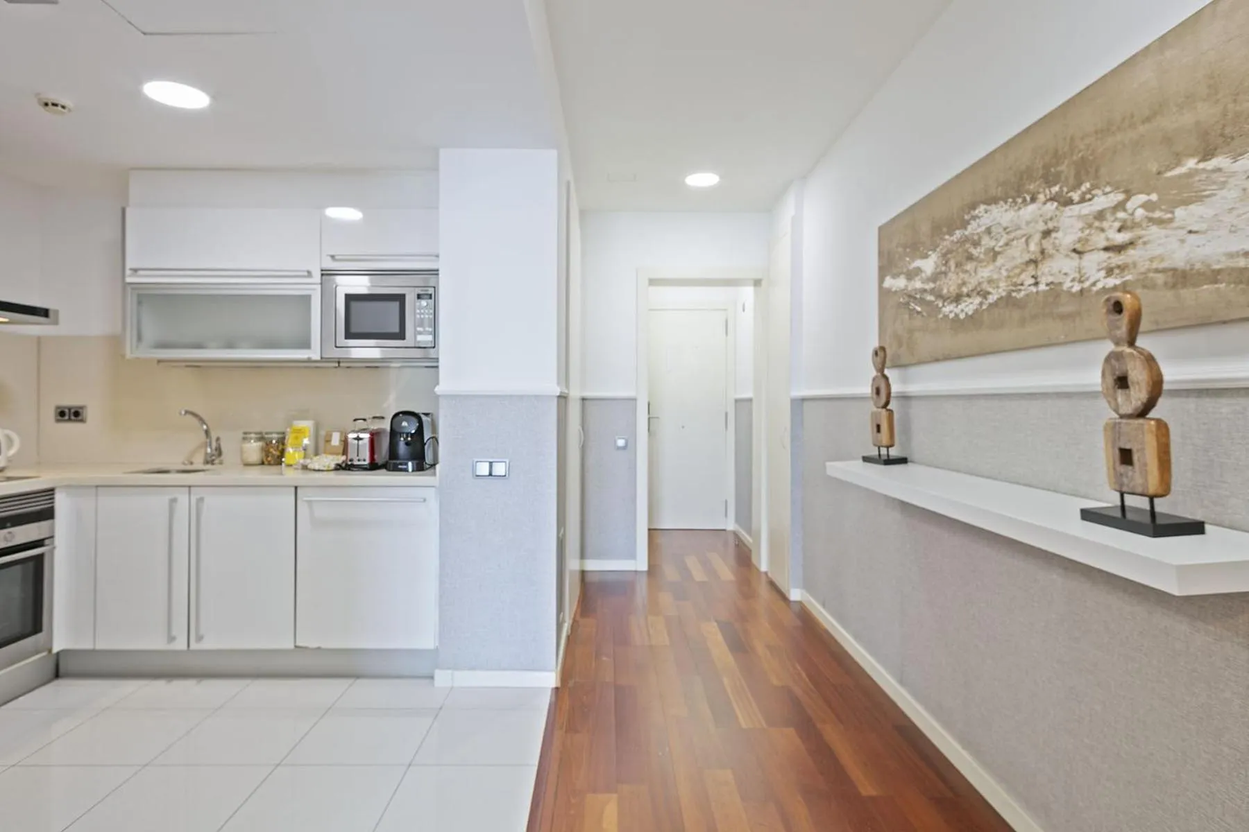 Kitchen or kitchenette in Ola Living Plaza Catalunya