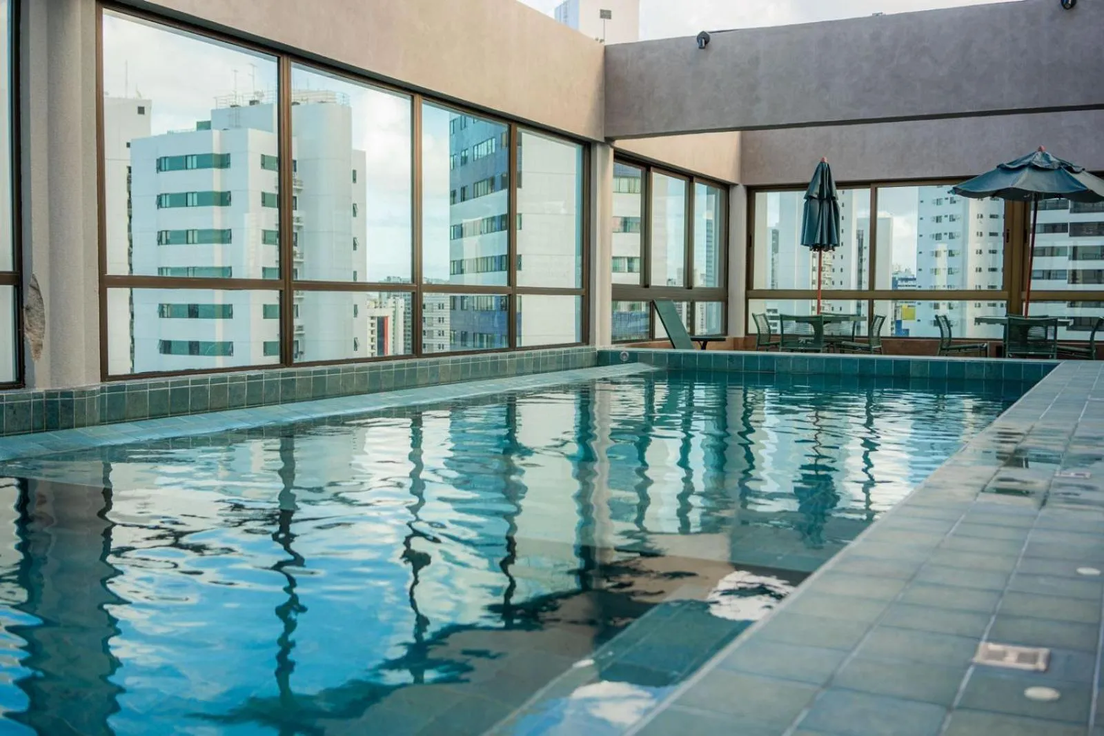Swimming pool in Rooftop 470 - Novíssimo Flat Boa Viagem