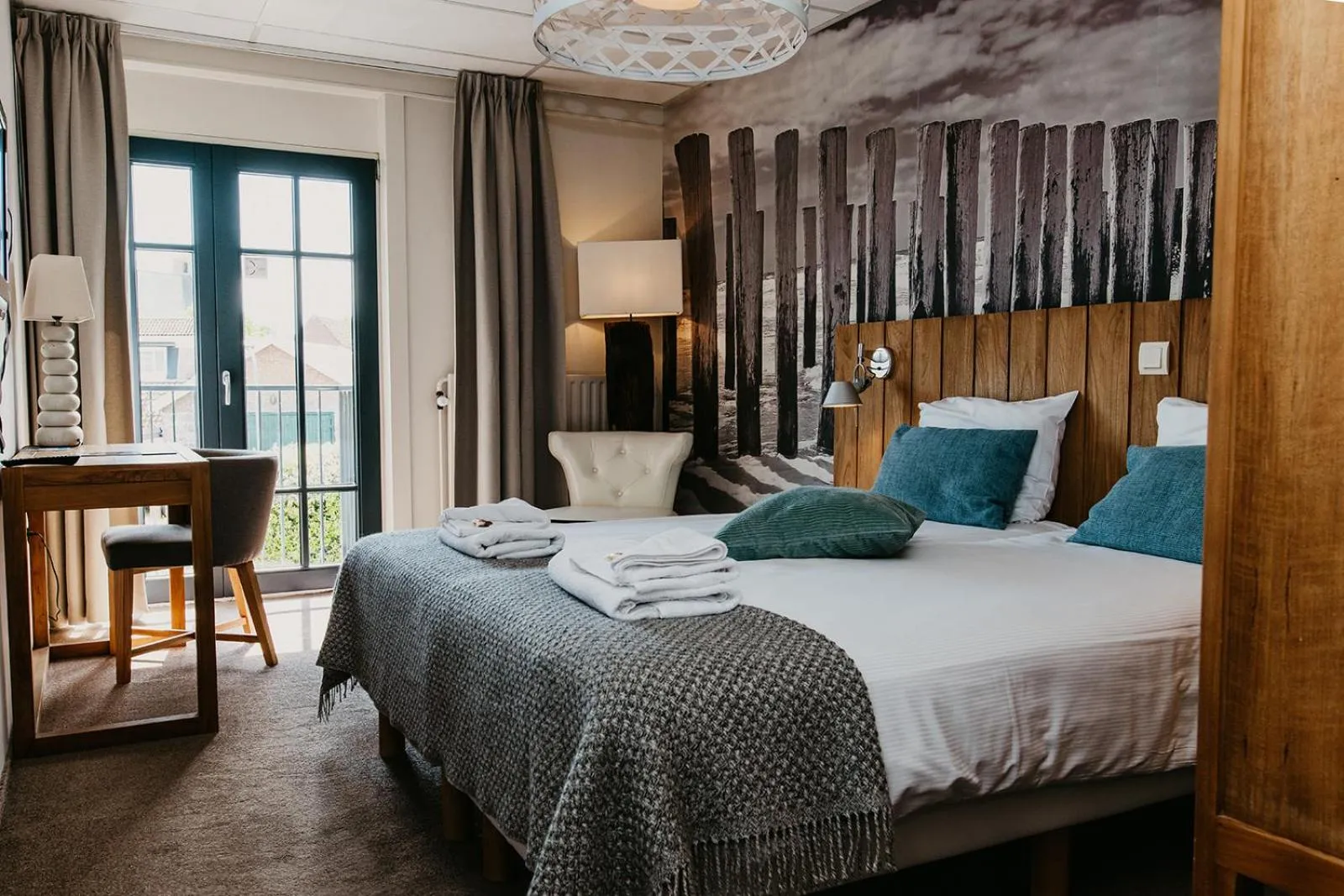 Bed in Romantik Badhotel Renesse