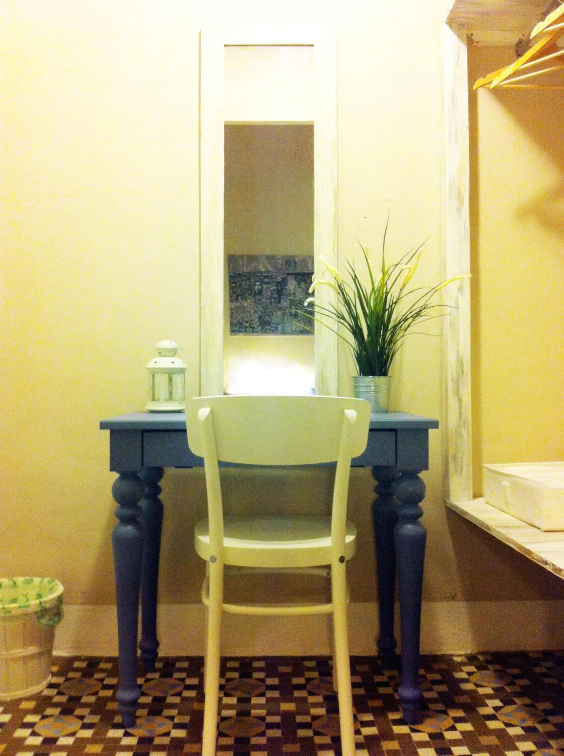 Photo of the whole room in Casa del Mediterraneo