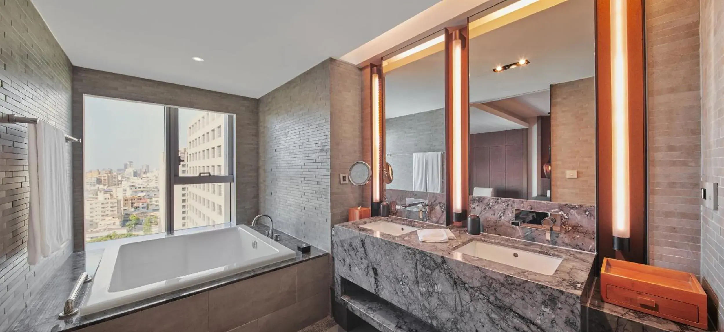 Bathroom in Silks Place Tainan Bathroom in Silks Place Tainan