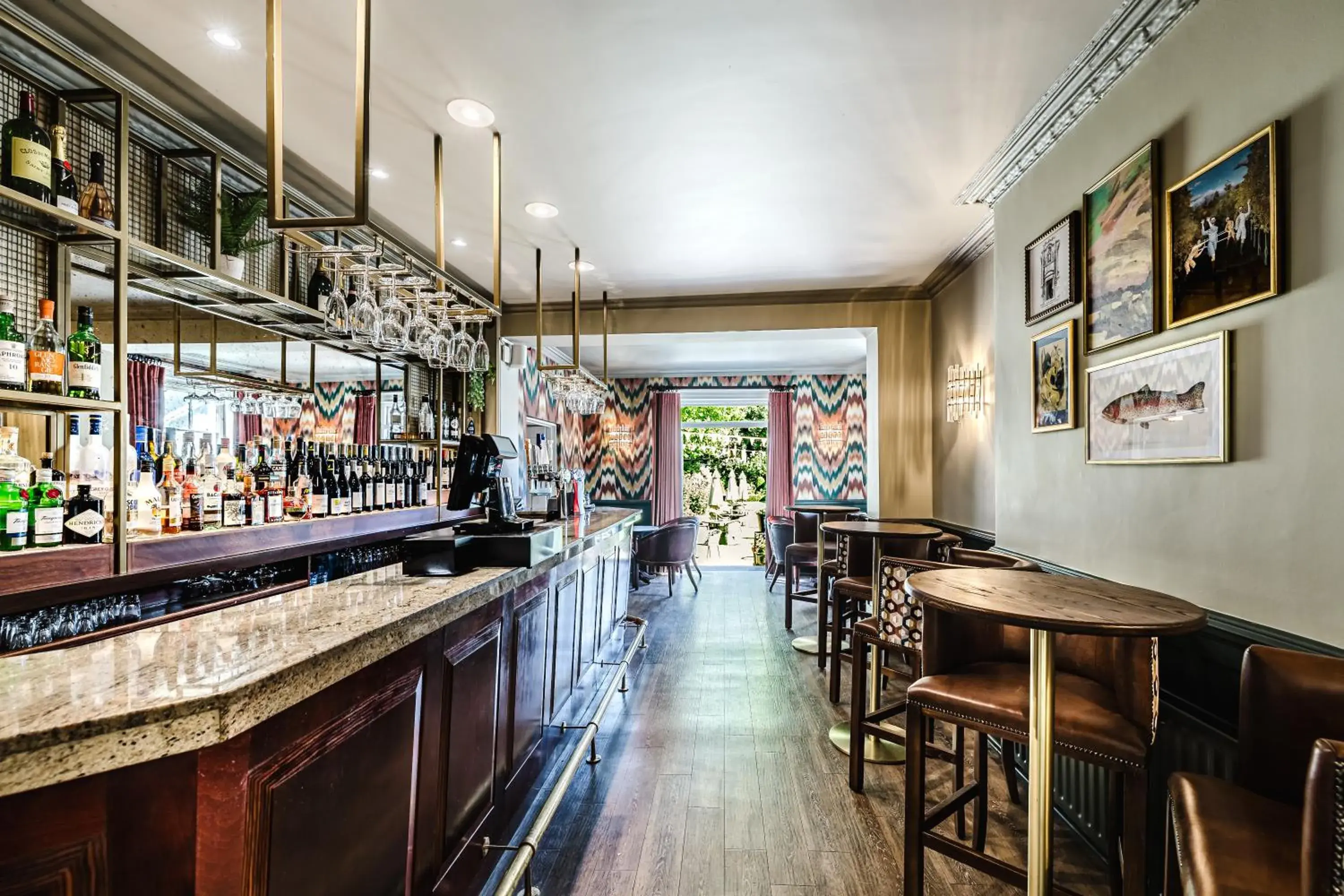 Lounge or bar in Winchester Royal Hotel Lounge or bar in Winchester Royal Hotel