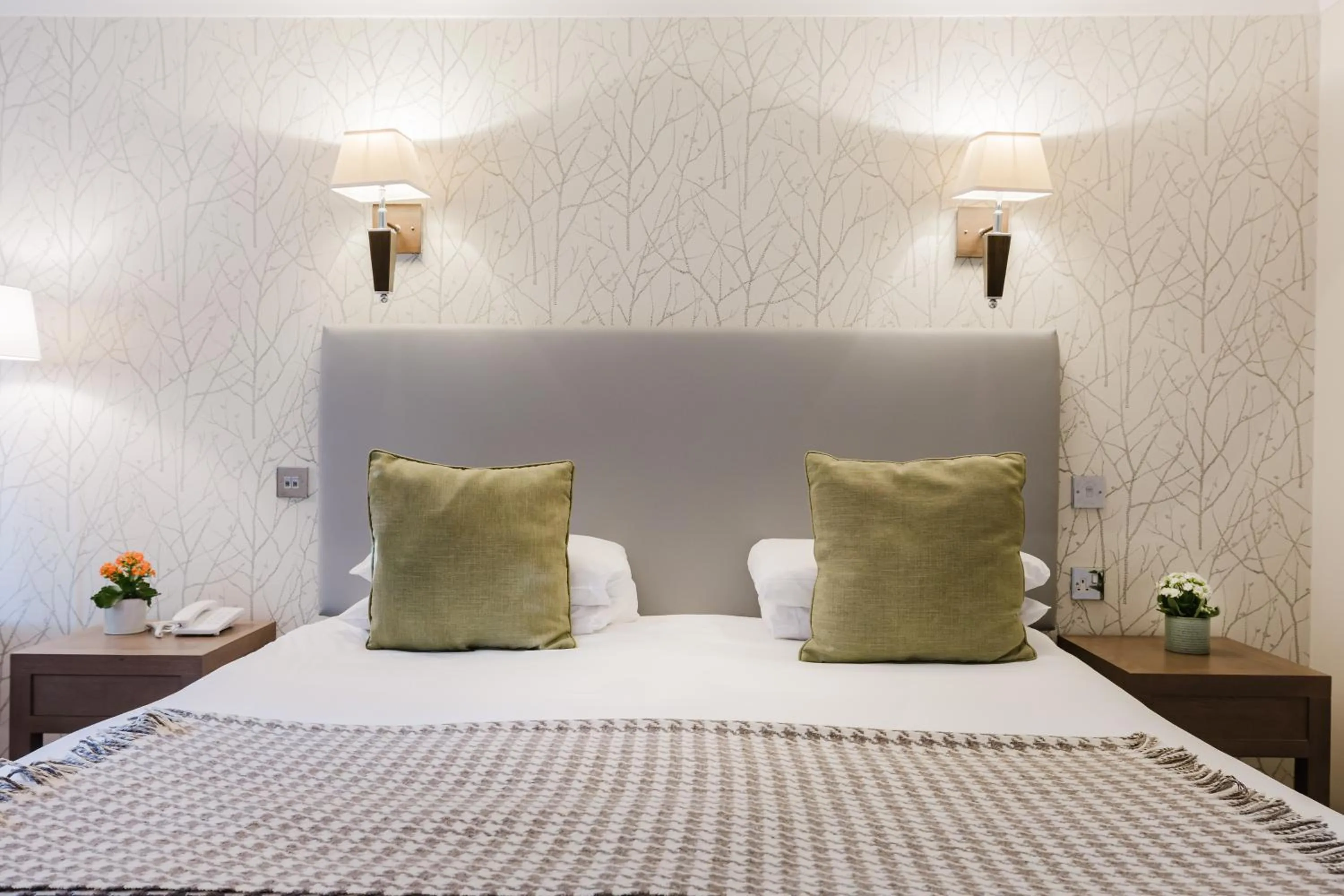 Bed in Winchester Royal Hotel