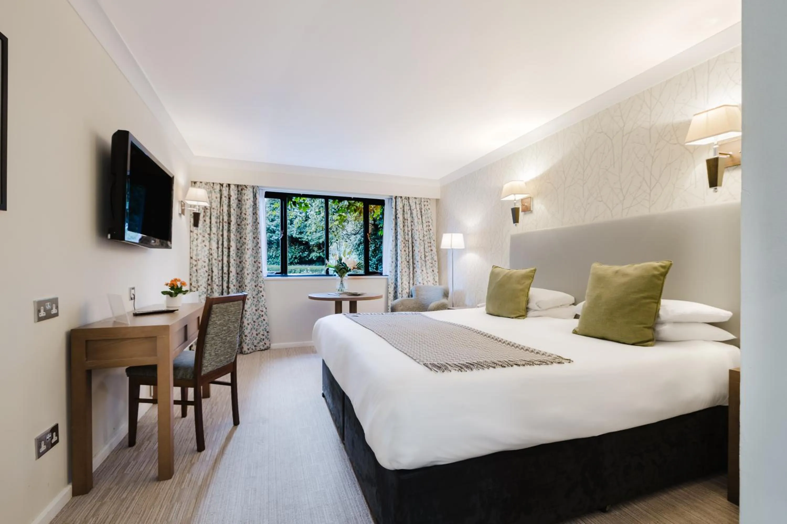 Bed in Winchester Royal Hotel