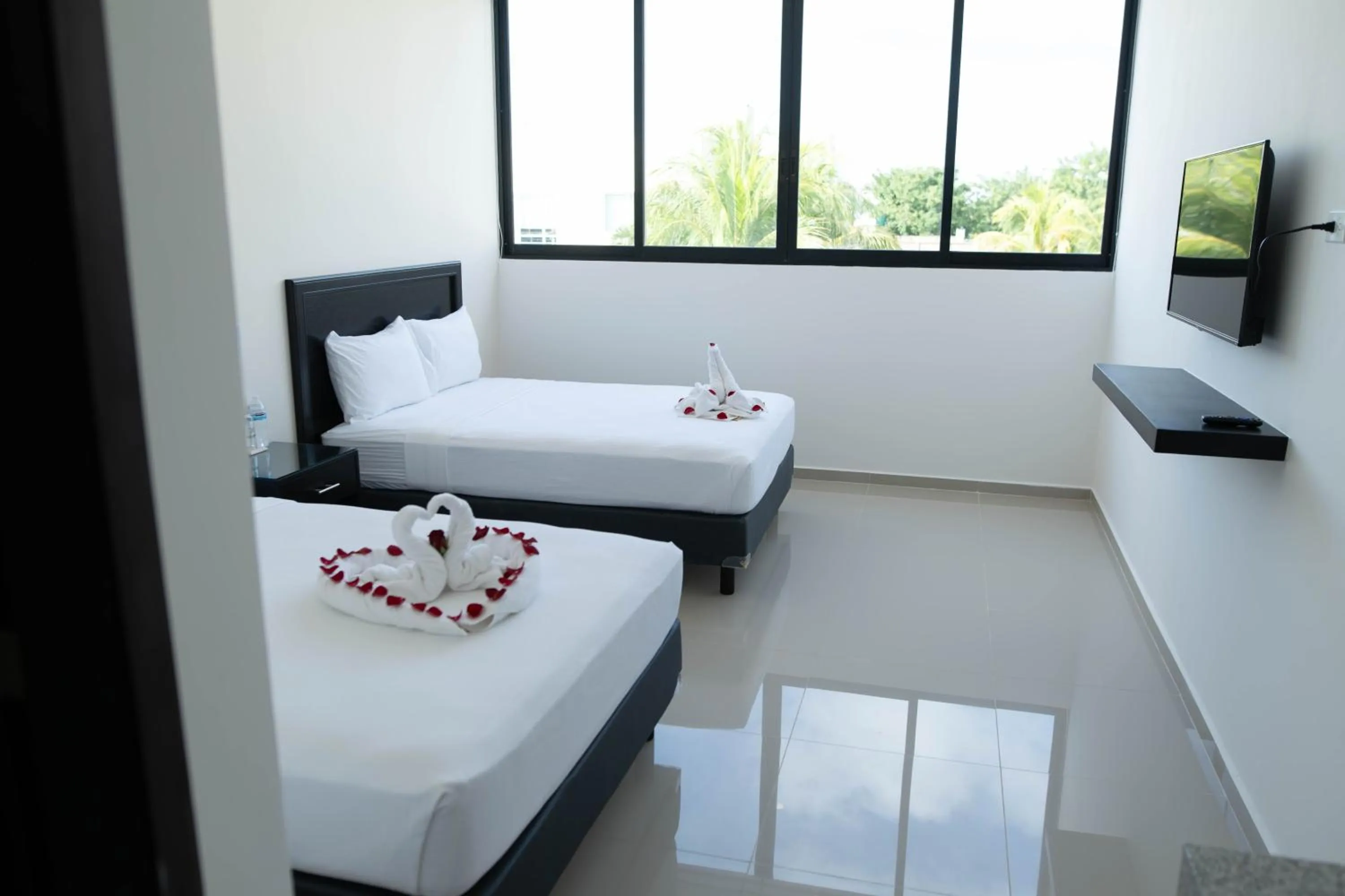 Bedroom, Bed in Hotel & Suites Yuca Ville Siglo XXI