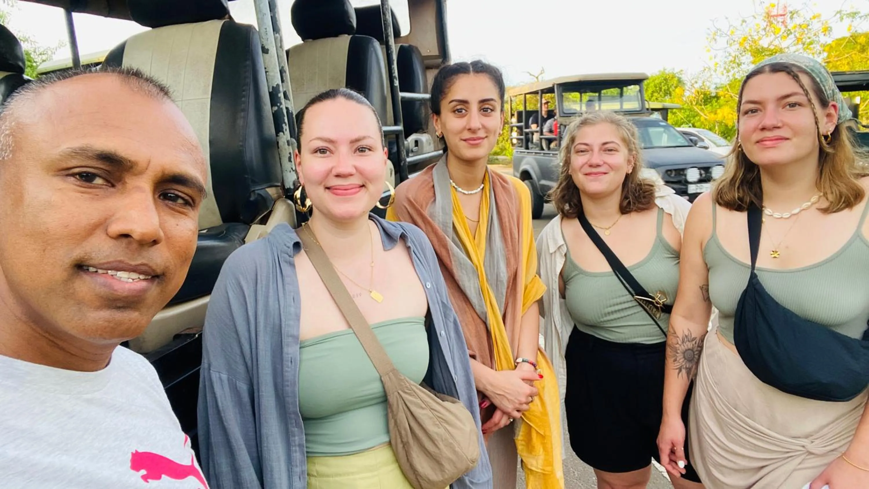 group of guests in Owin Rose Yala Safari Hotel