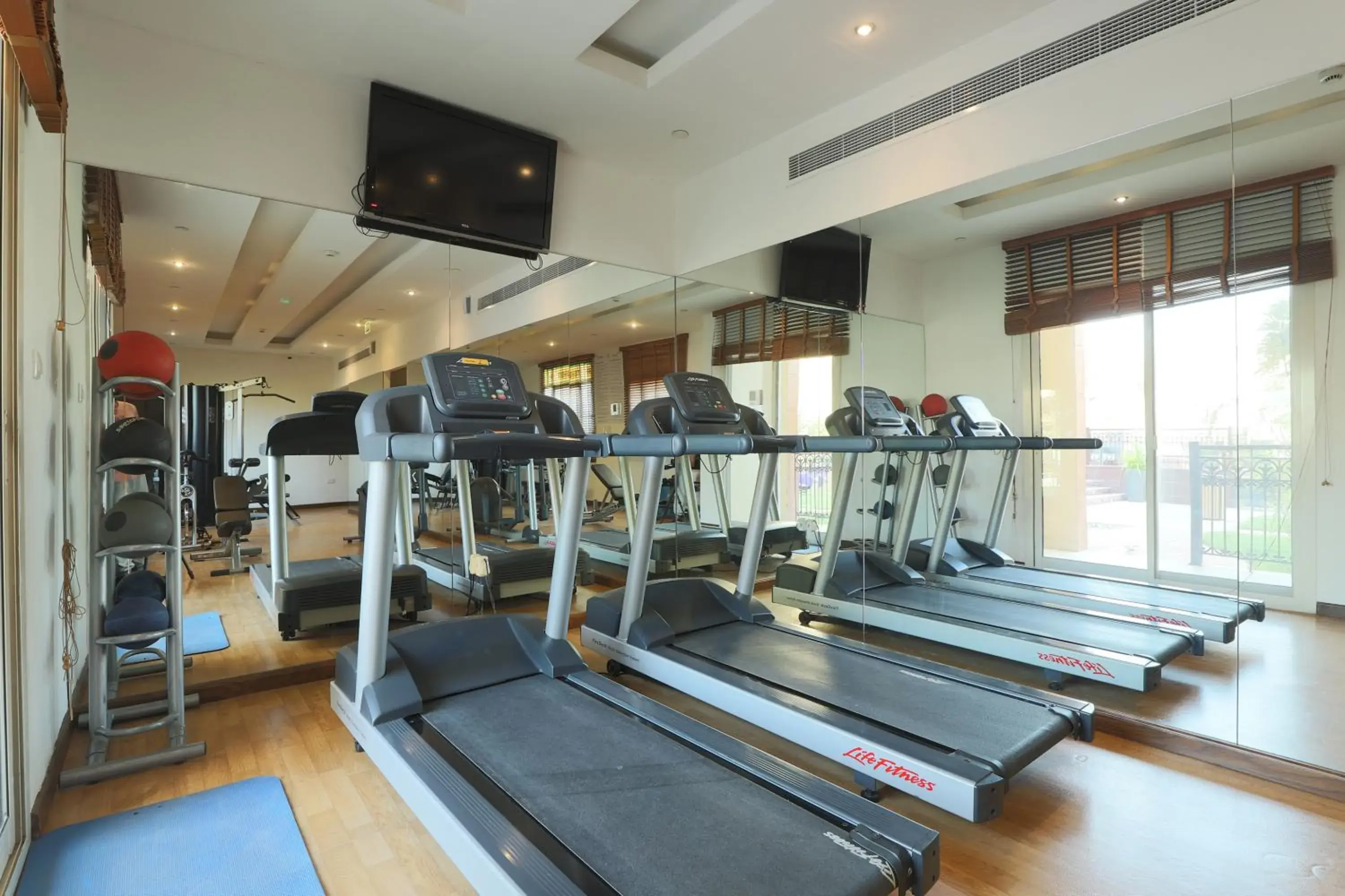 Fitness centre/facilities in Mughal Suites Fitness centre/facilities in Mughal Suites