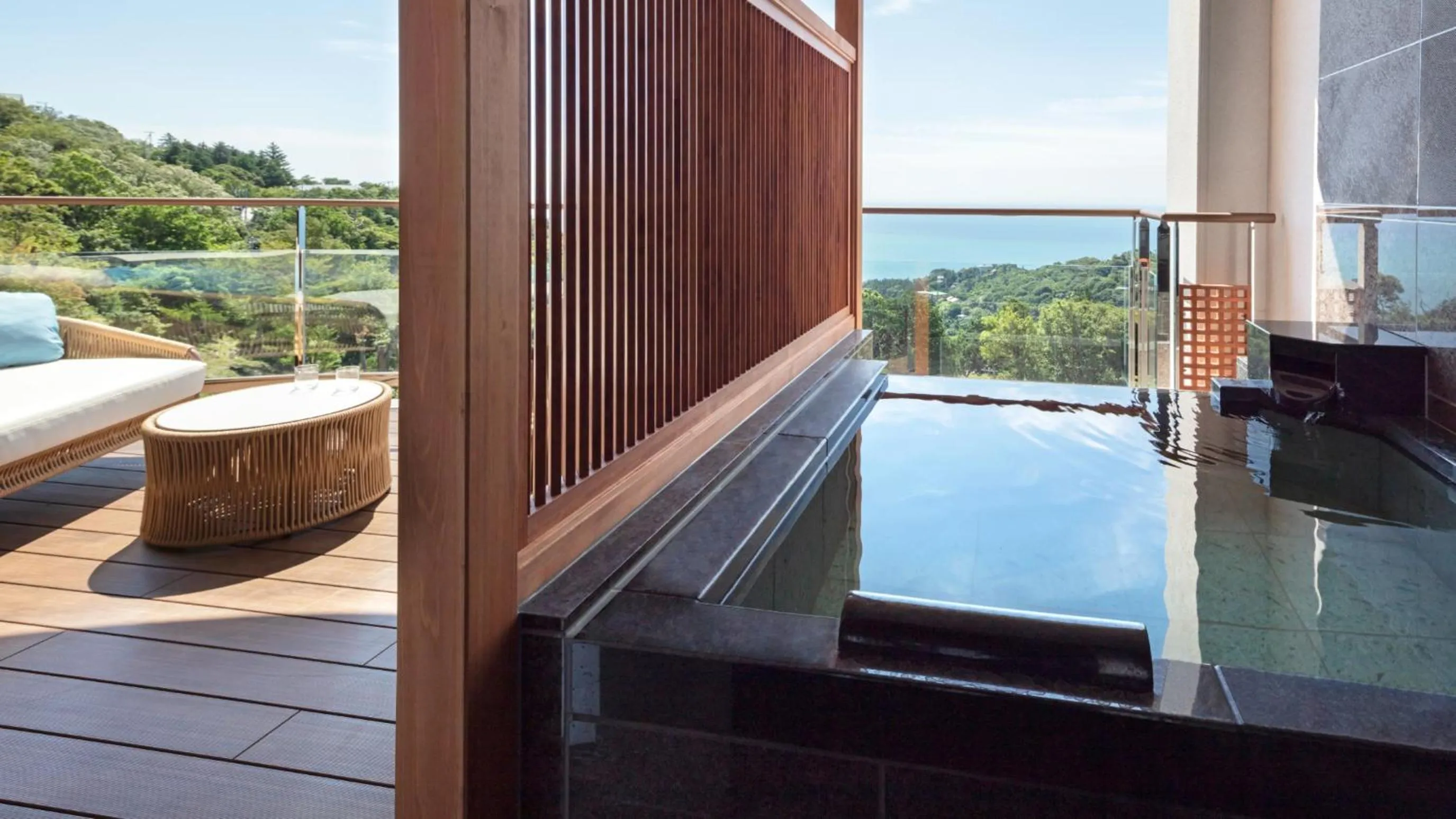 Izu Hotel Resort & Spa