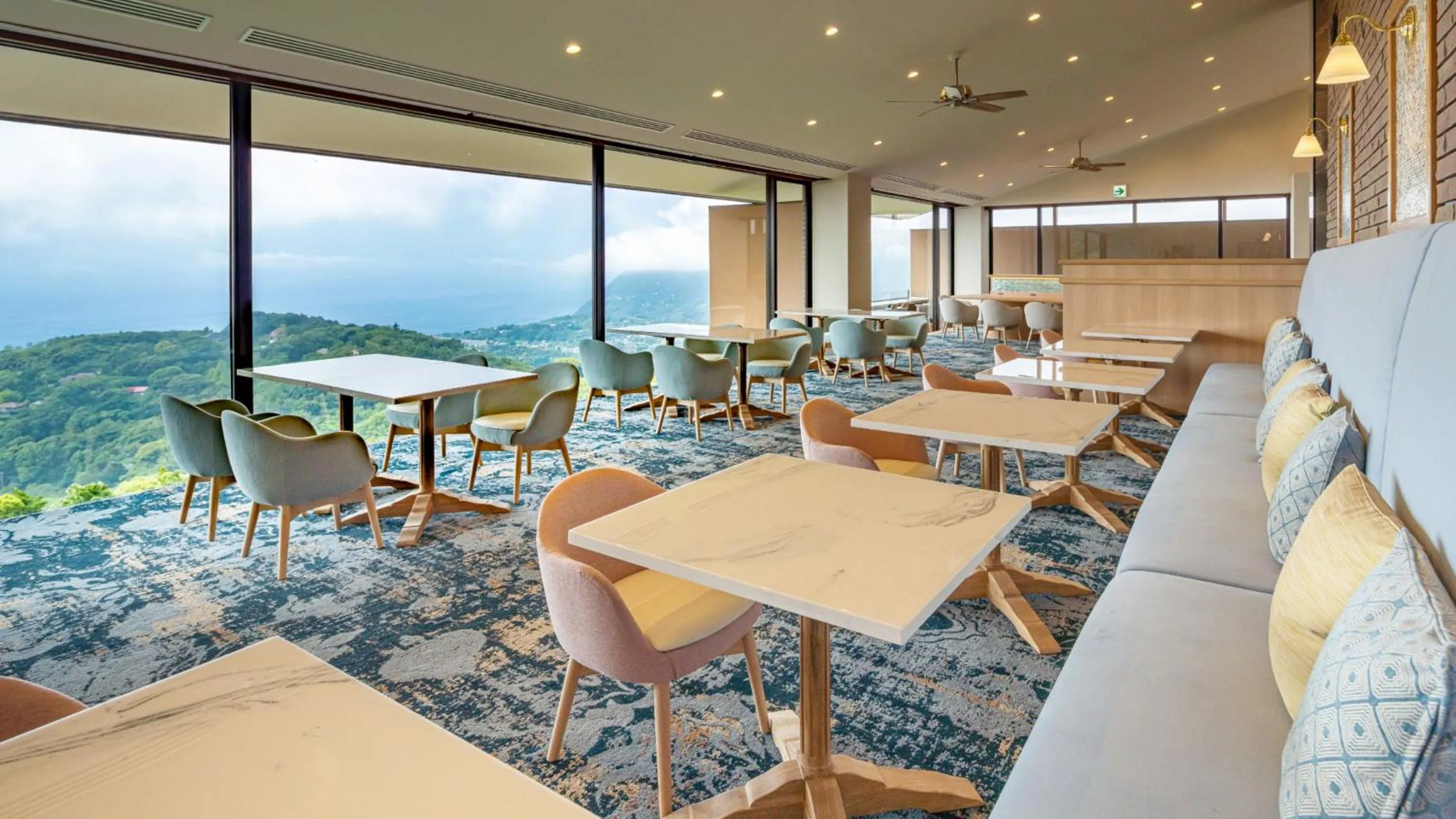 Izu Hotel Resort & Spa