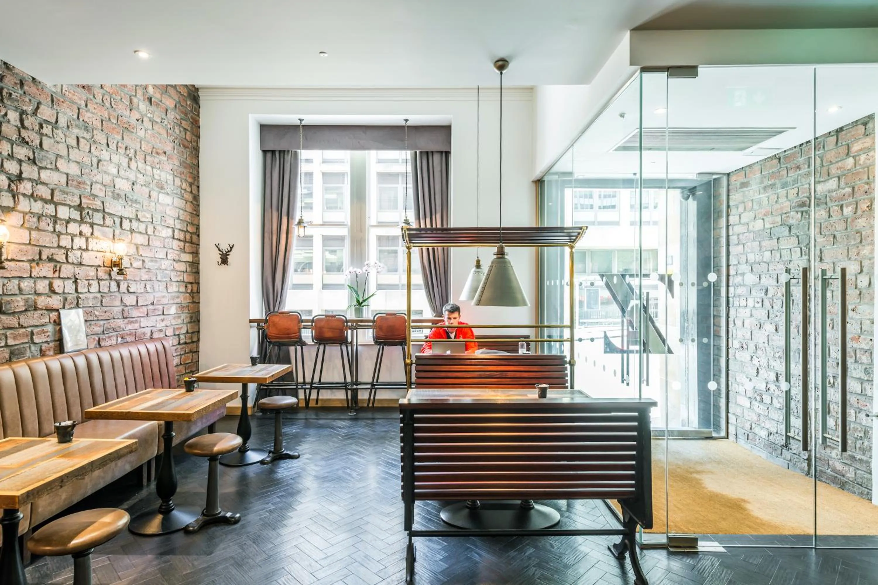 Restaurant/places to eat in The Z Hotel Glasgow