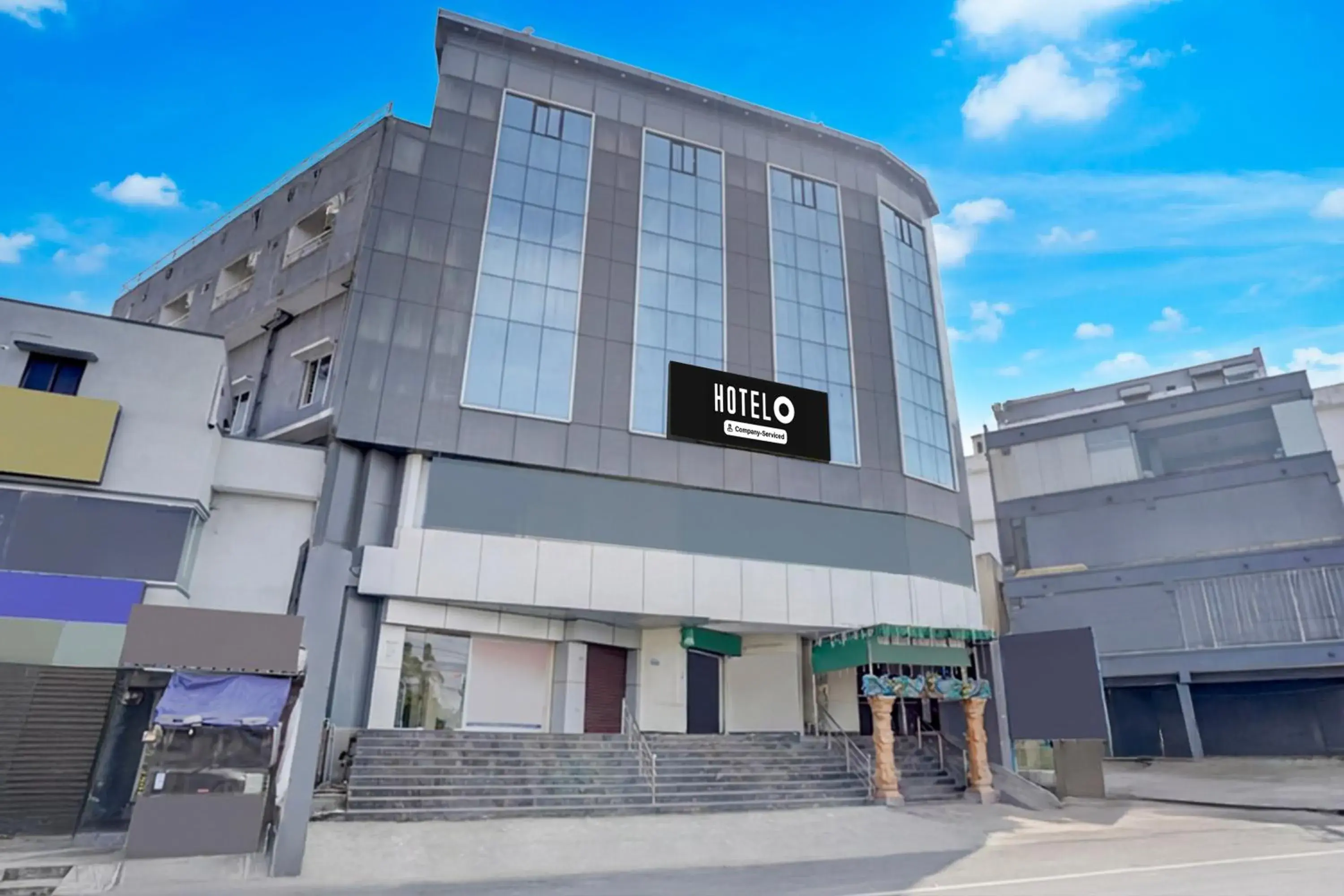 Facade/entrance in Hotel O Magunta Layout Nellore Formerly The Paradise Guest Inn Facade/entrance in Hotel O Magunta Layout Nellore Formerly The Paradise Guest Inn