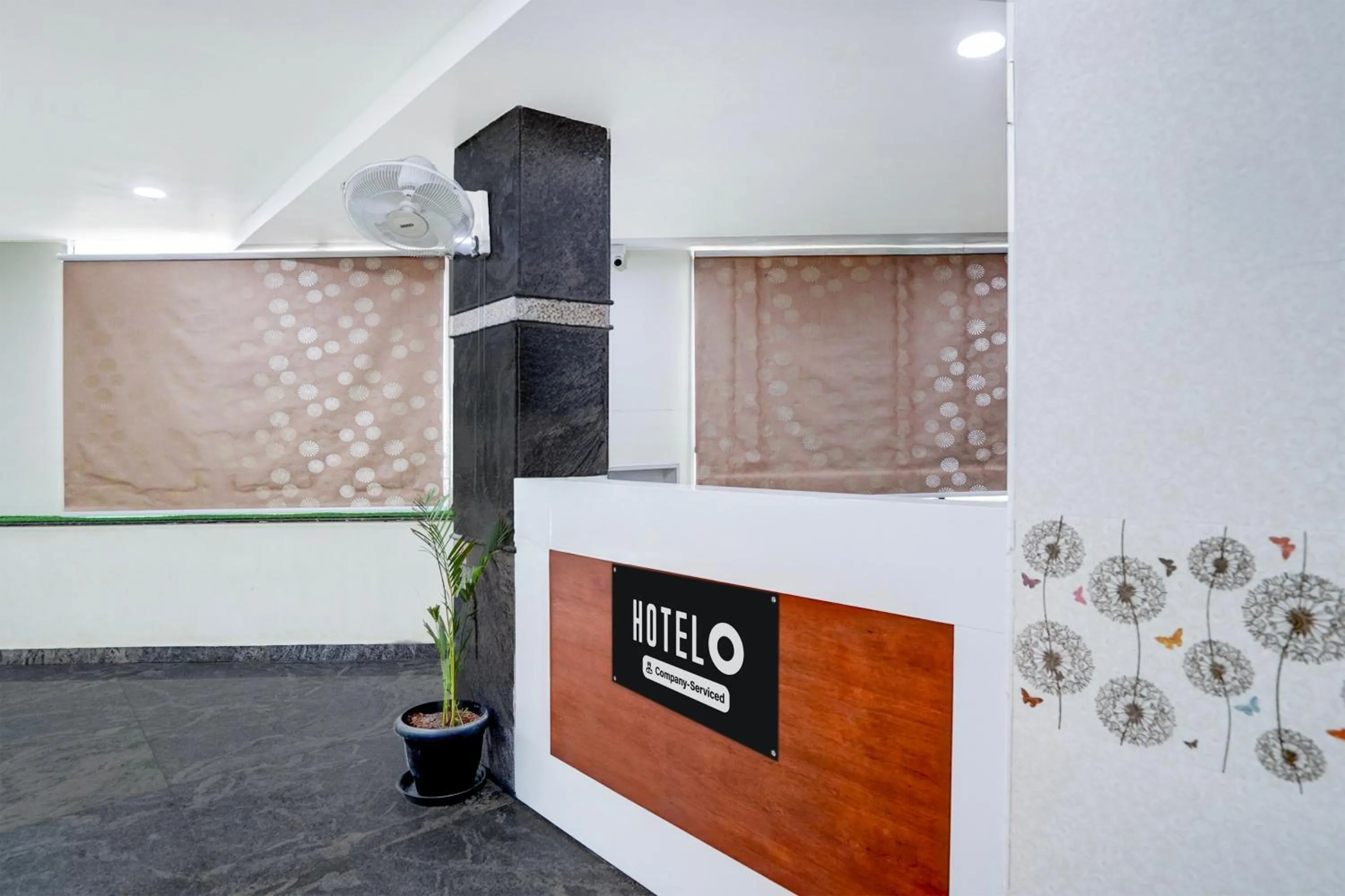 Lobby or reception in Super Hotel O Magunta Layout Nellore Formerly The Paradise Guest Inn