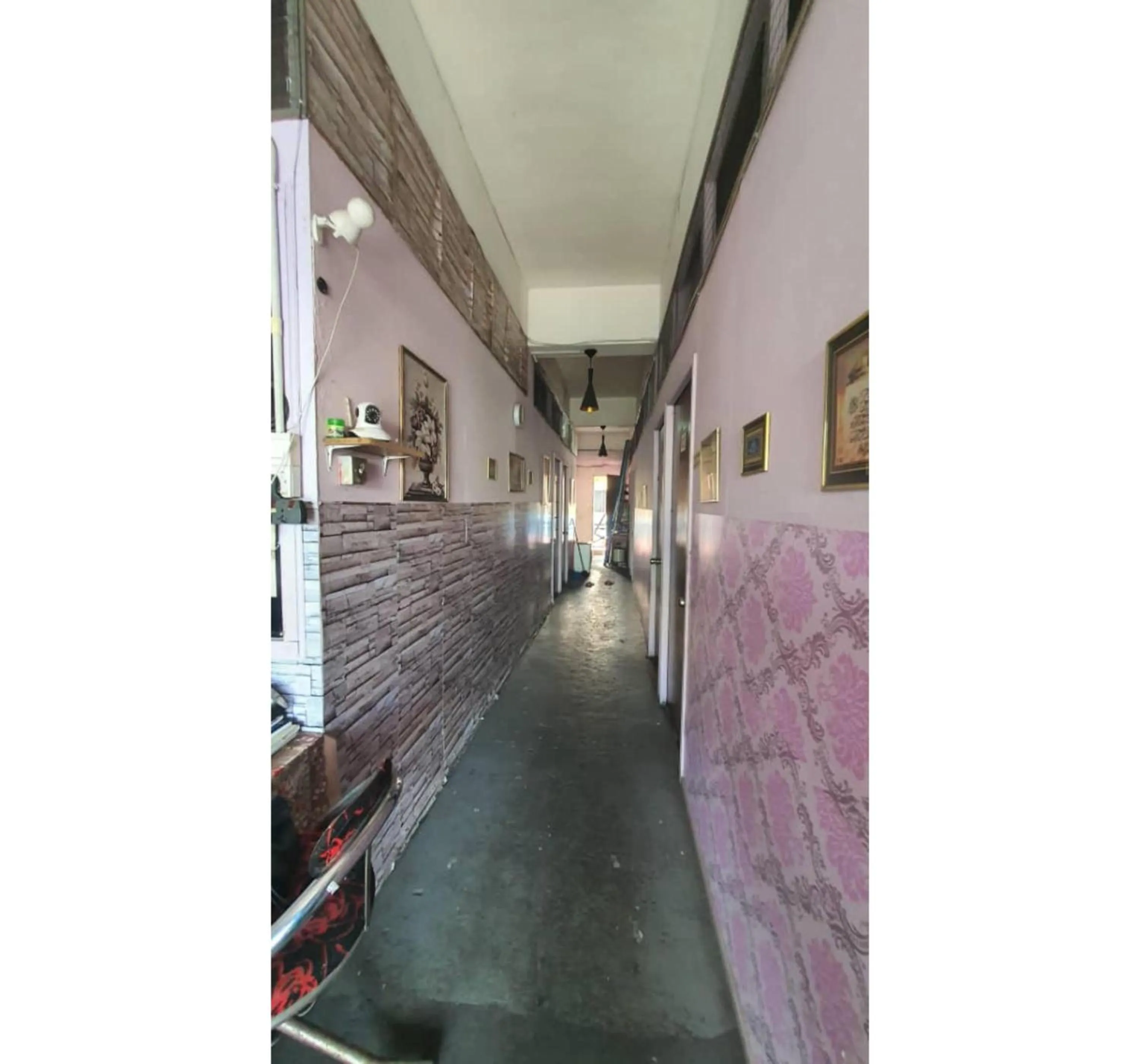 Lobby or reception in Hotel O Penginapan Almera