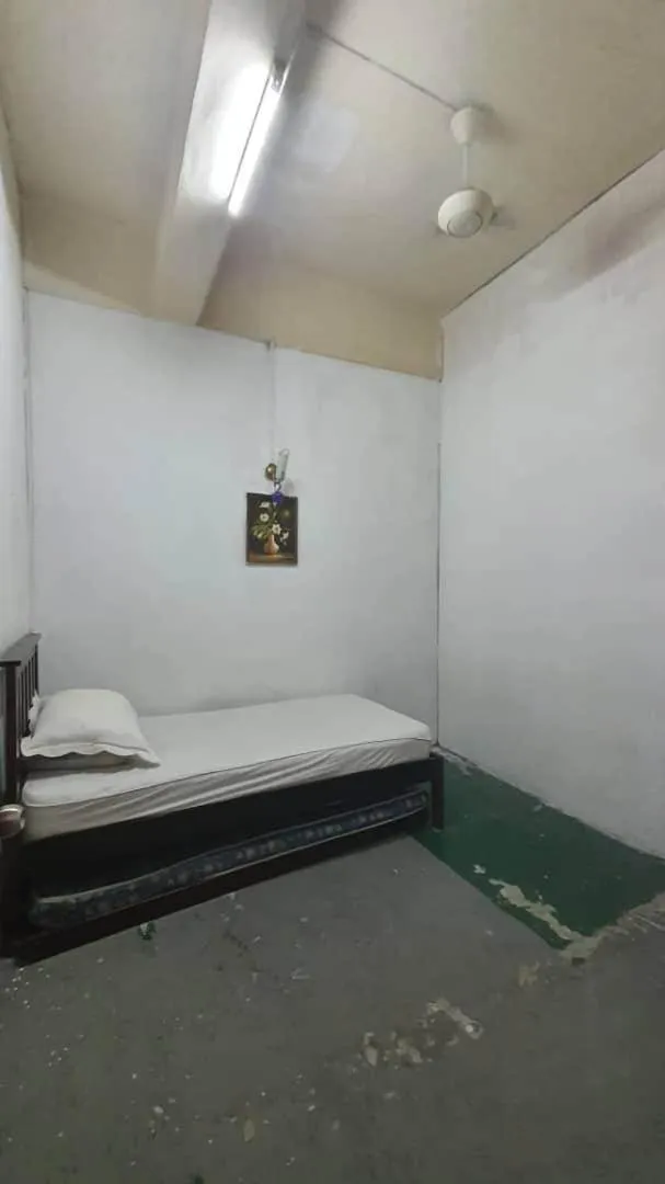 Bedroom in Hotel O Penginapan Almera