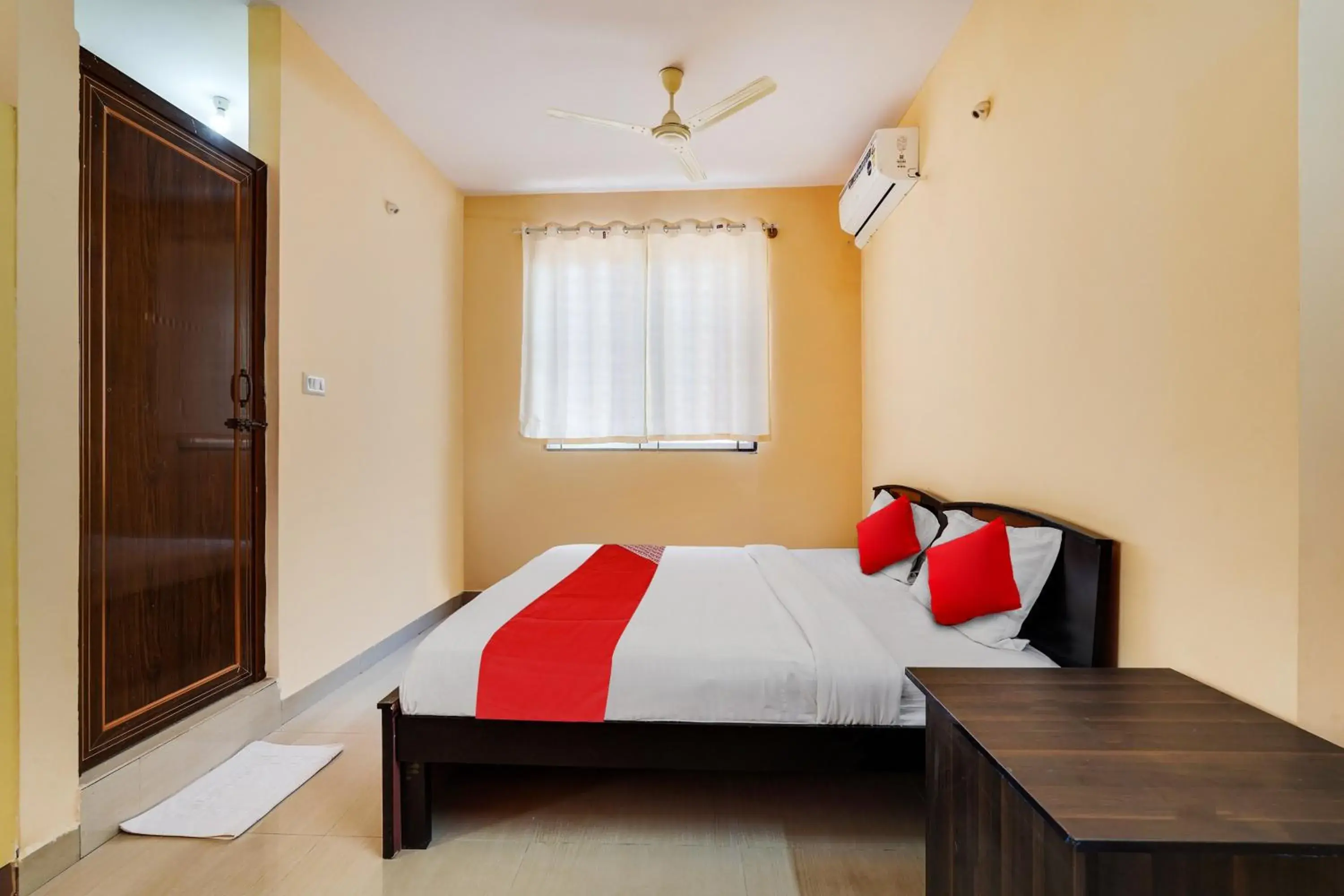 Standard Double Room - single occupancy in Hotel O Lakshmana Hotel Standard Double Room - single occupancy in Hotel O Lakshmana Hotel