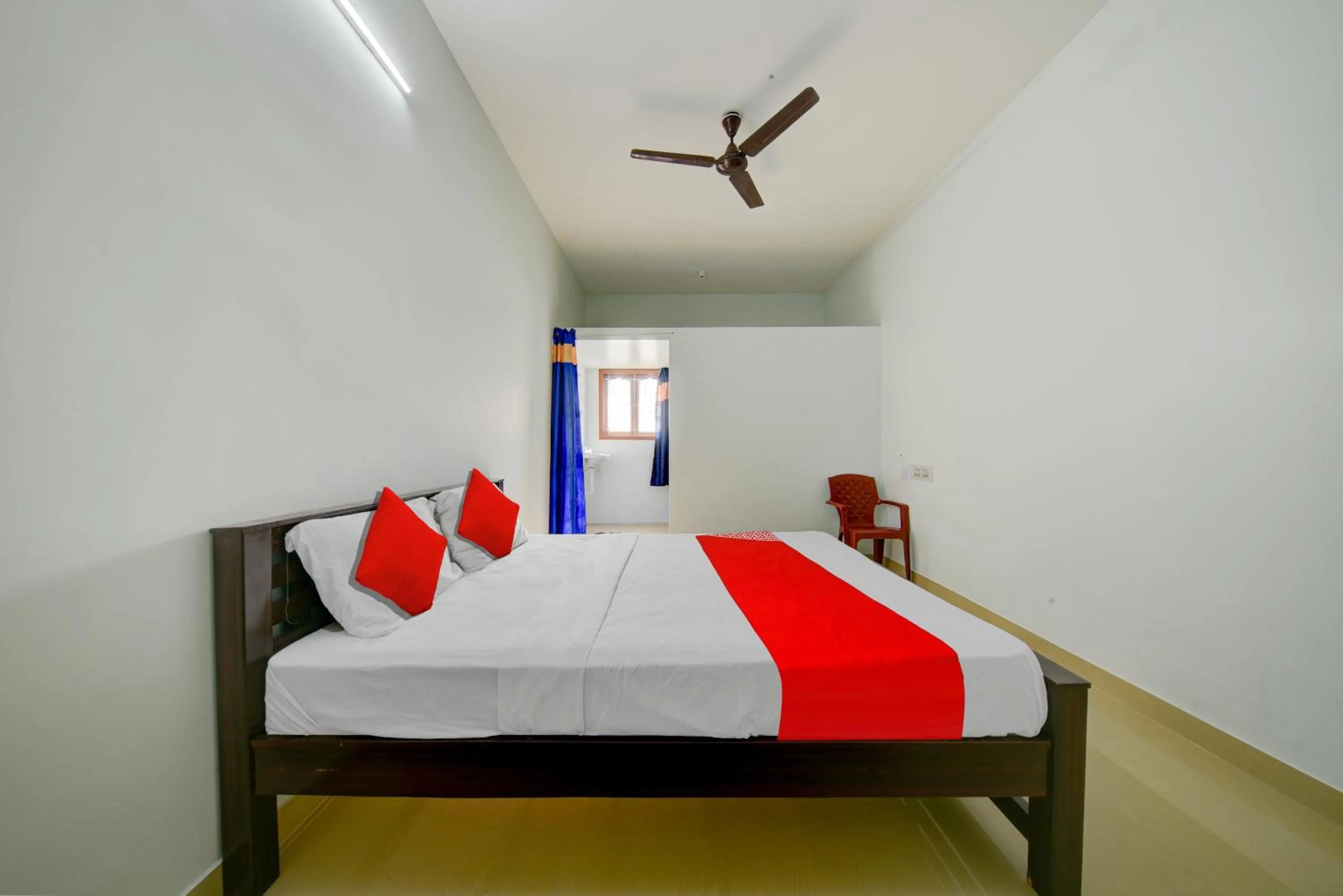 Bedroom, Bed in SMS Homes