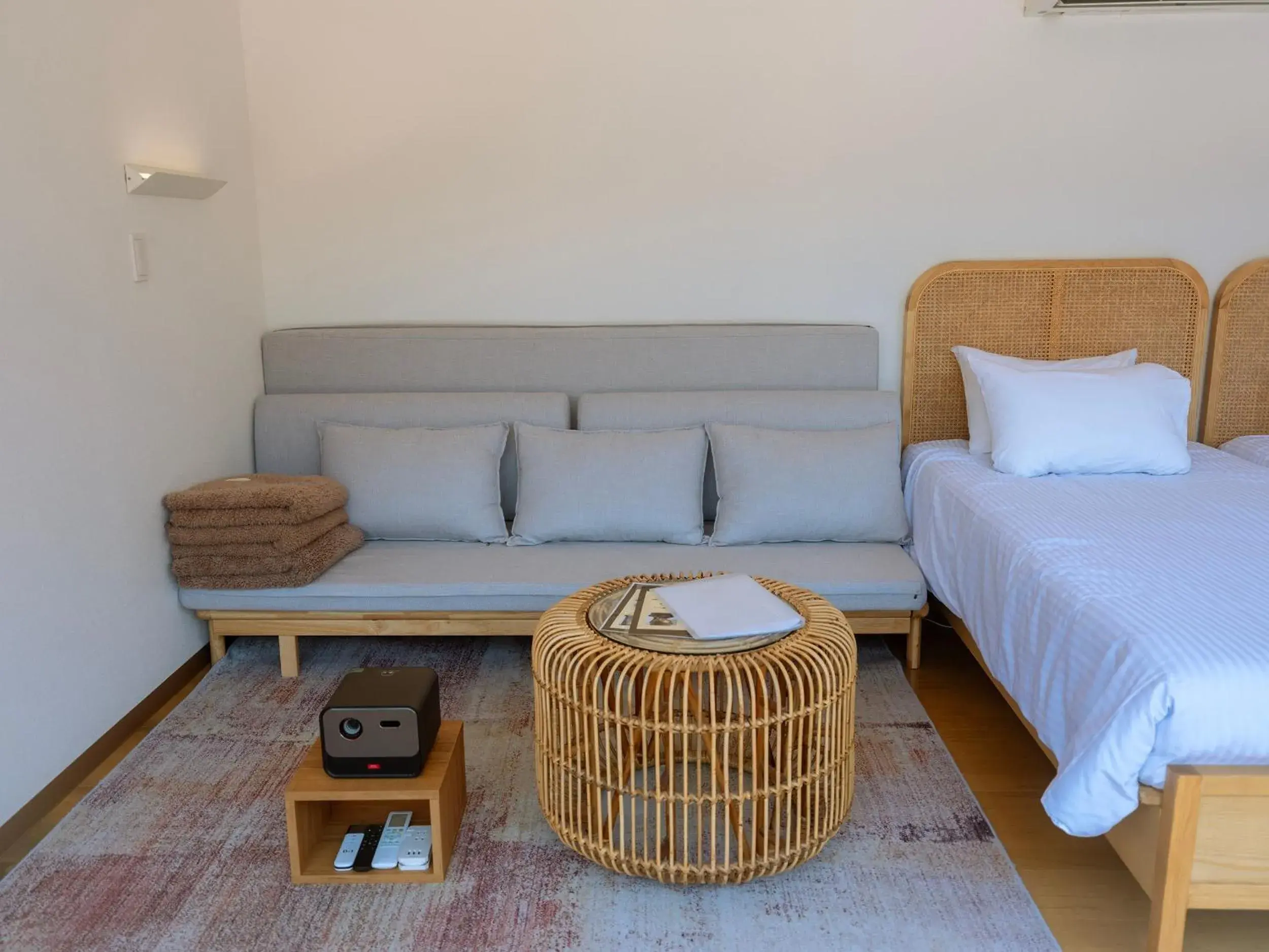 Bed in Gramercy Village 山中湖 Glamping &Sauna Bed in Gramercy Village 山中湖 Glamping &Sauna