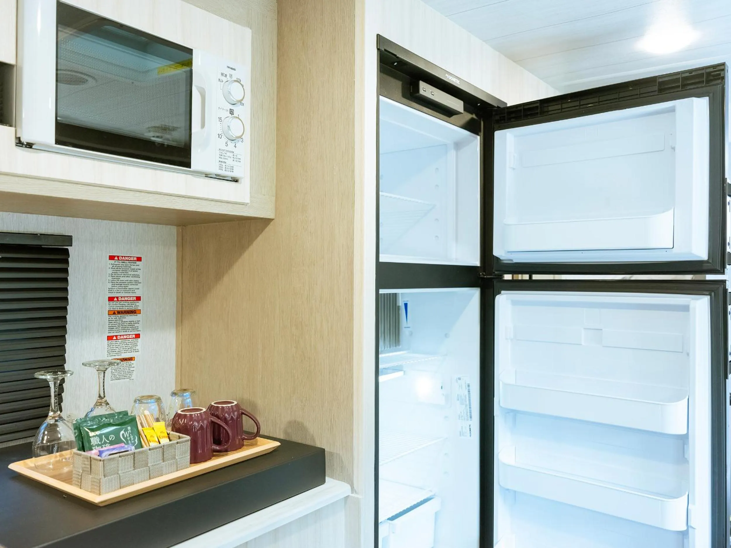 Kitchen or kitchenette in Gramercy Village 山中湖 Glamping &Sauna