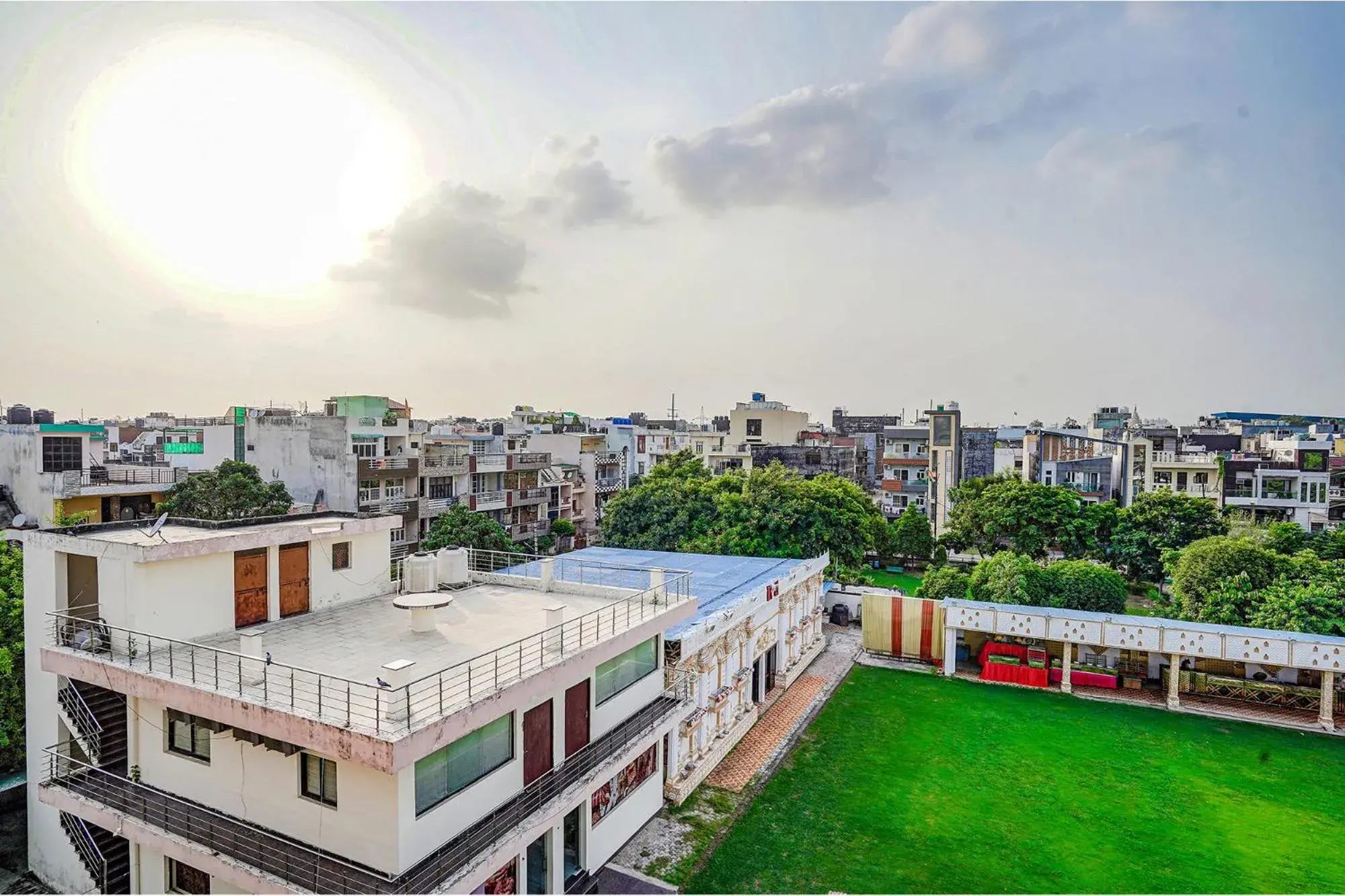 Property building, Pool View in FabExpress Vasundhara Suits Property building, Pool View in FabExpress Vasundhara Suits