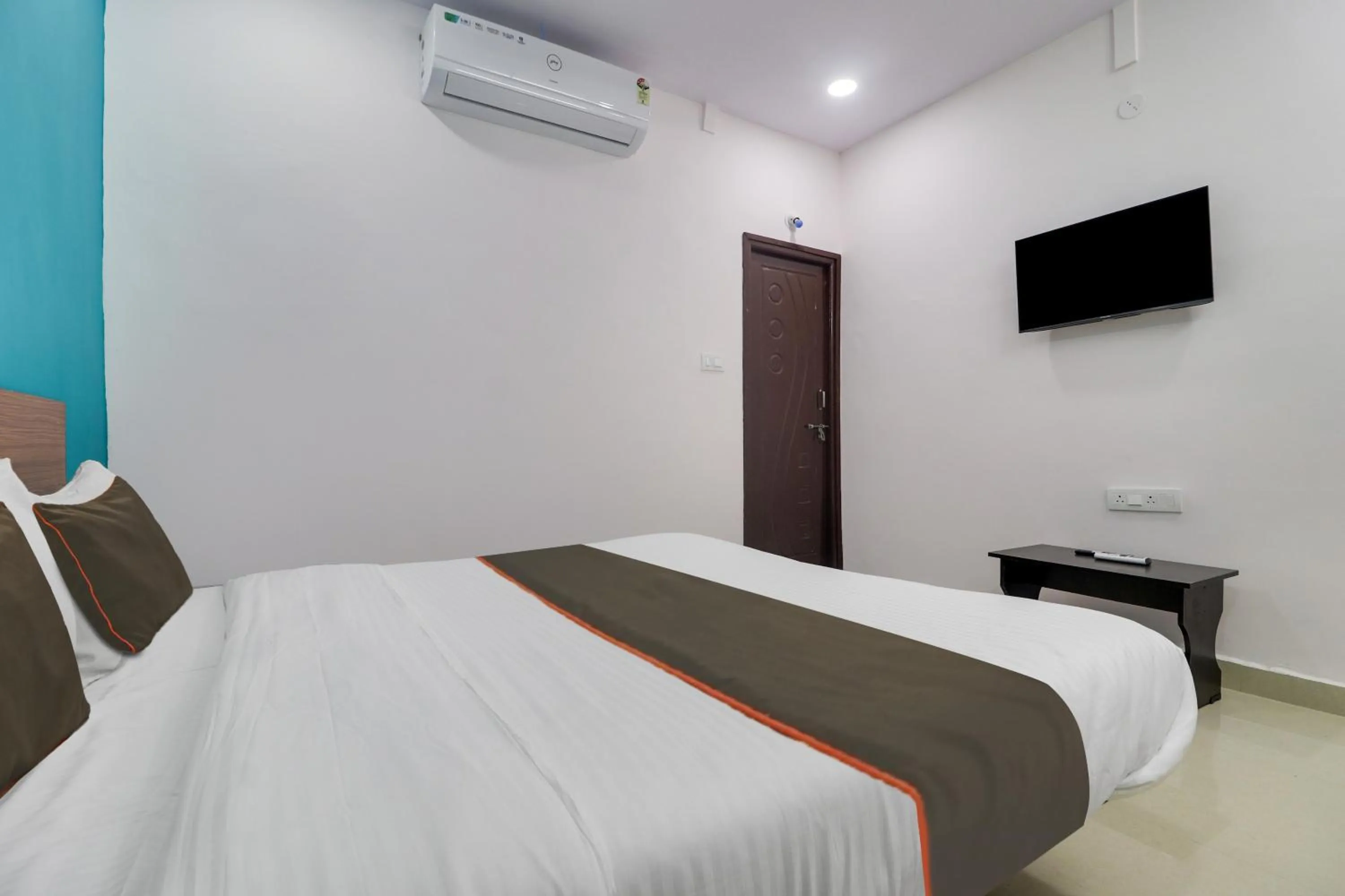 Bedroom, Bed in Super Collection O Rbs Kothapet-nagole Road