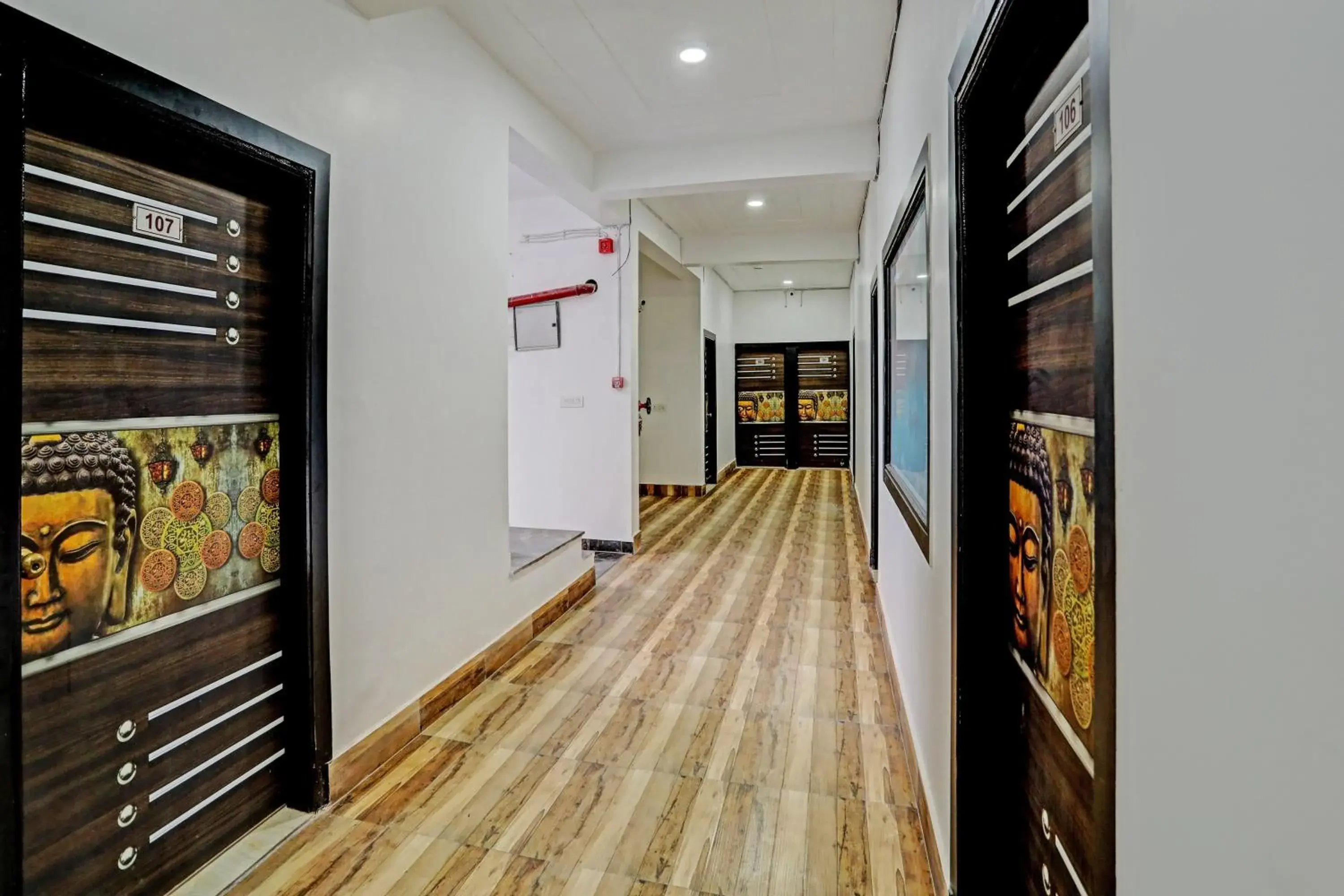 Lobby or reception in Super Collection O Sector 55 Noida Near Noida Stadium Lobby or reception in Super Collection O Sector 55 Noida Near Noida Stadium