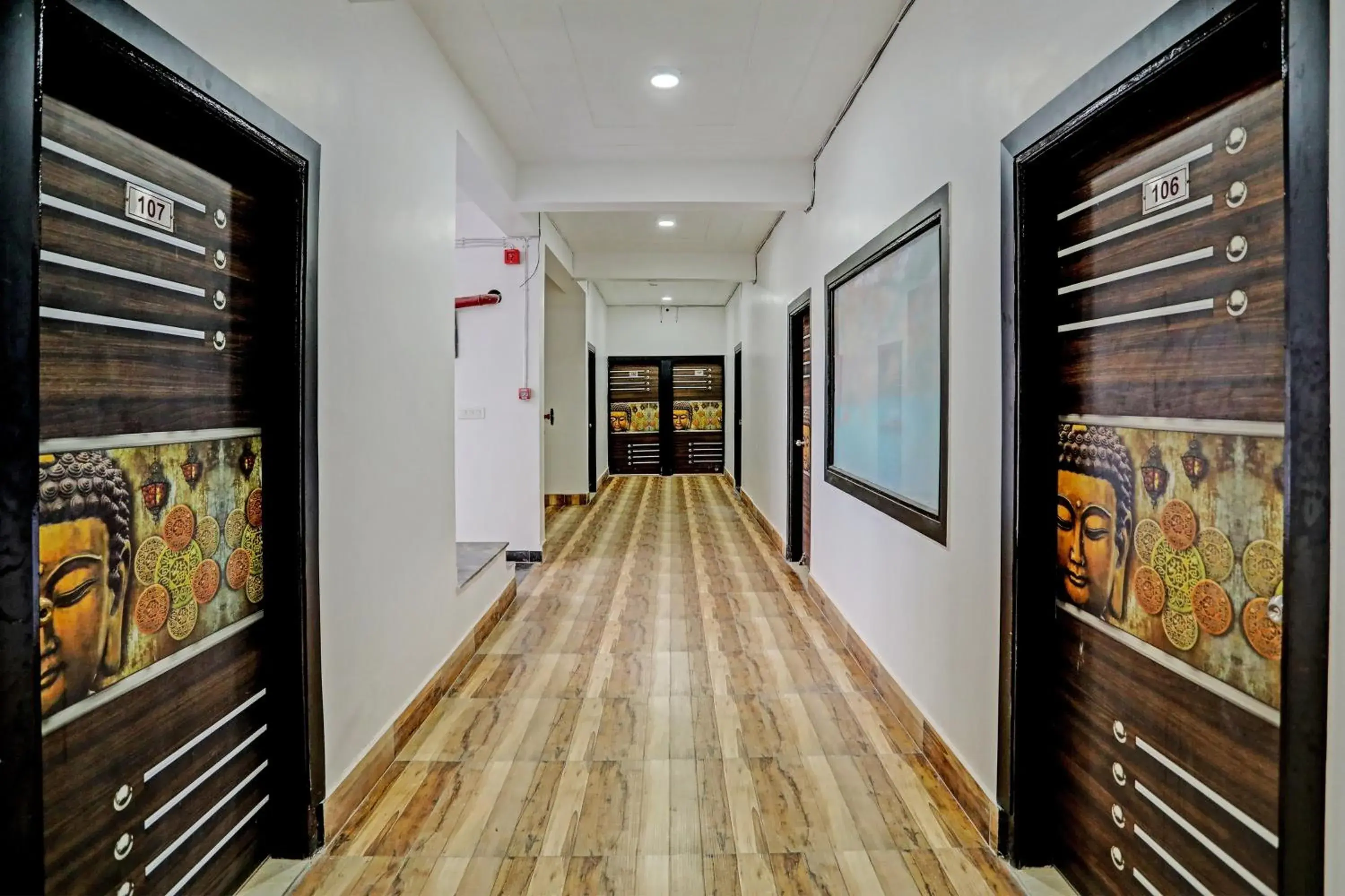 Lobby or reception in Super Collection O Sector 55 Noida Near Noida Stadium Lobby or reception in Super Collection O Sector 55 Noida Near Noida Stadium