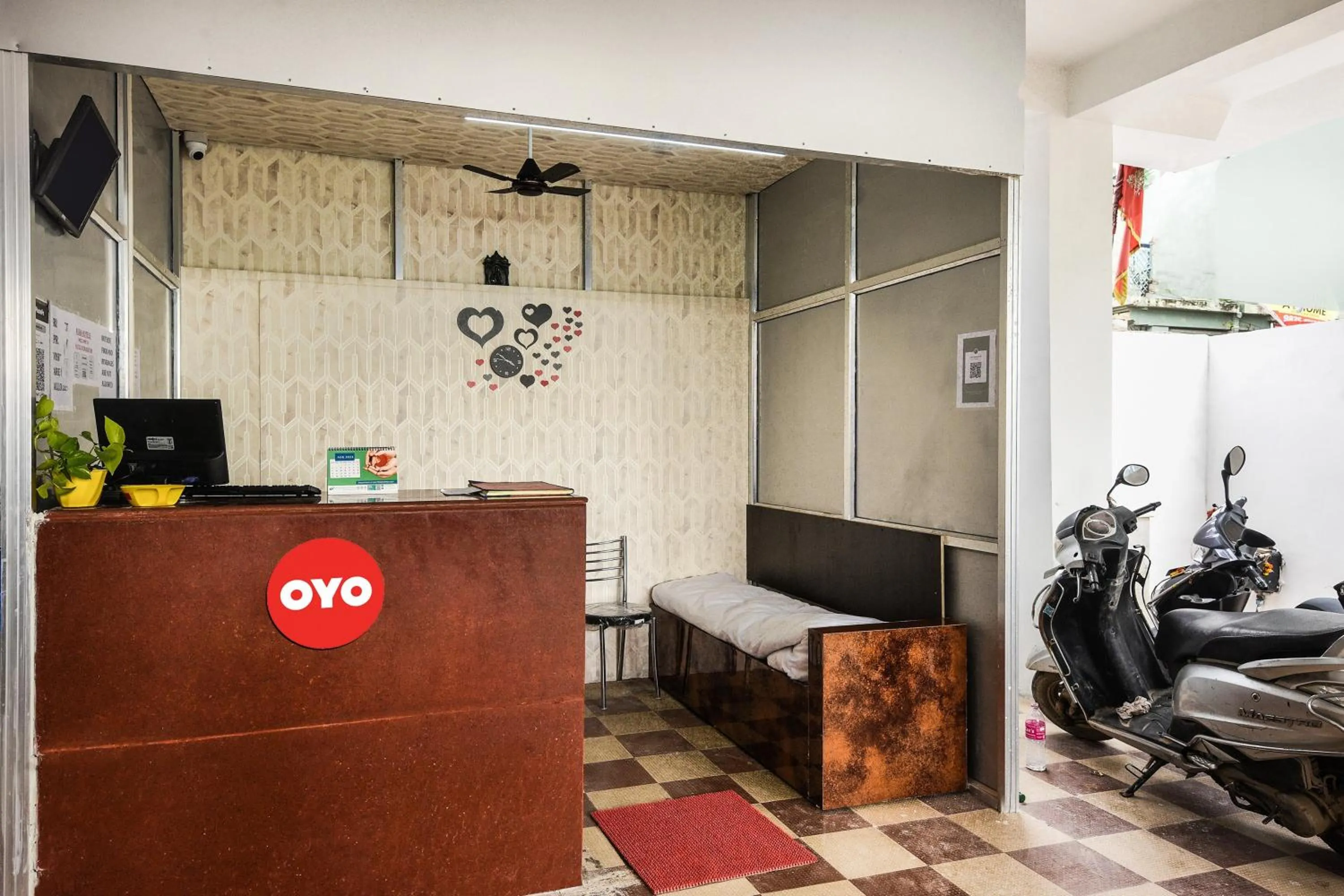 Lobby or reception in Hotel O Rudraksh Inn