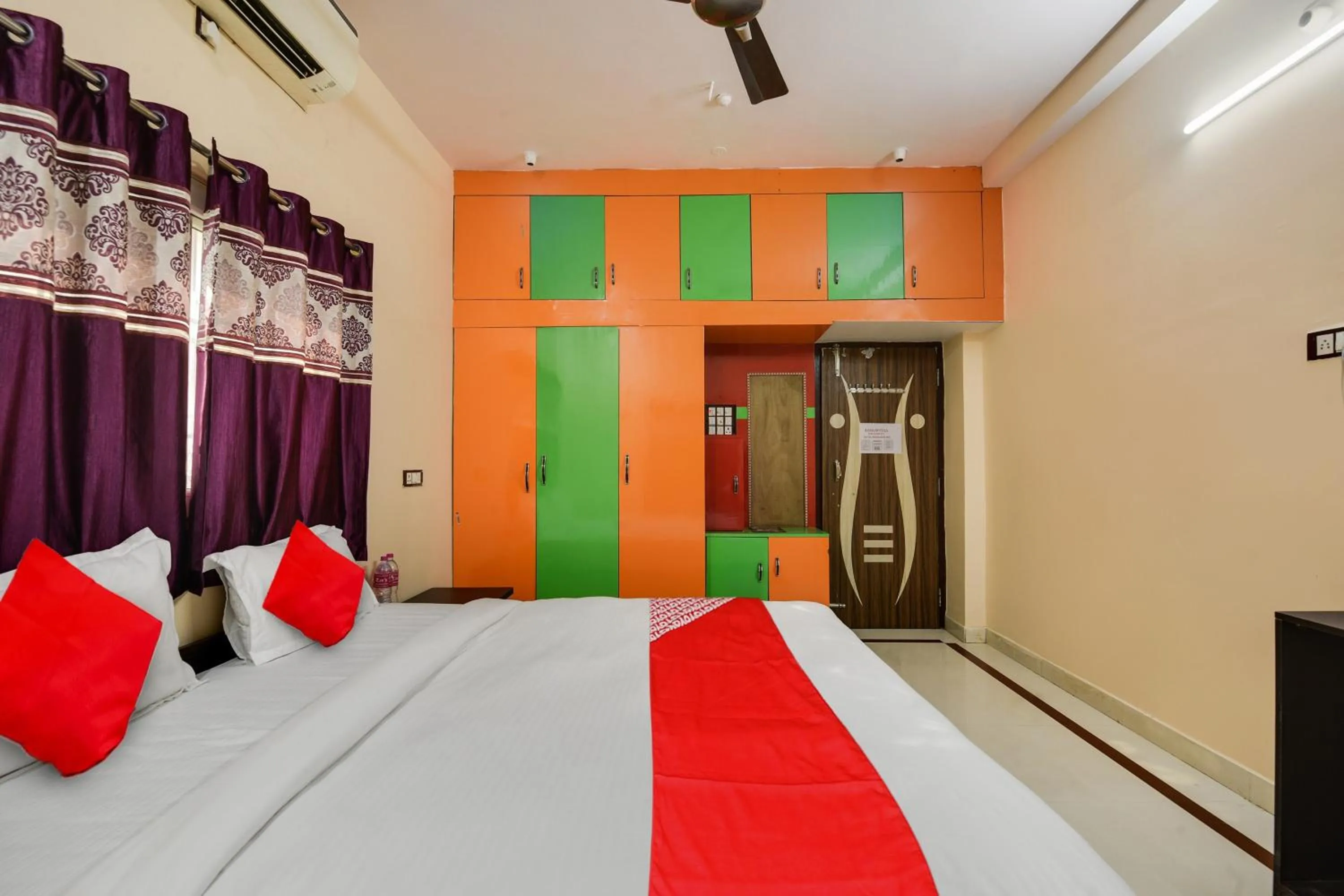 Bedroom, Bed in Hotel O Rudraksh Inn