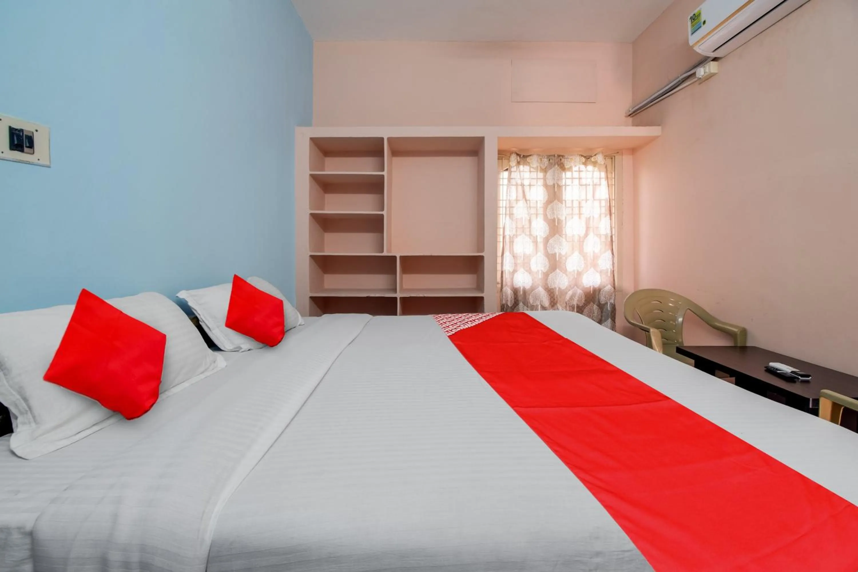 Lobby or reception in Hotel O Guest Inn 2