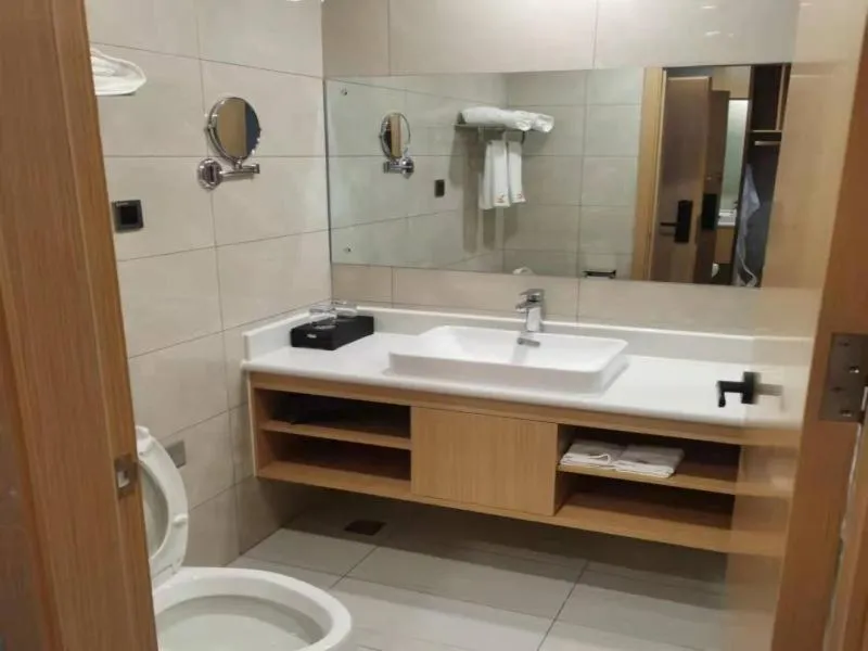 GreenTree Eastern Hotel Yueqing Shifu Chenmu Square