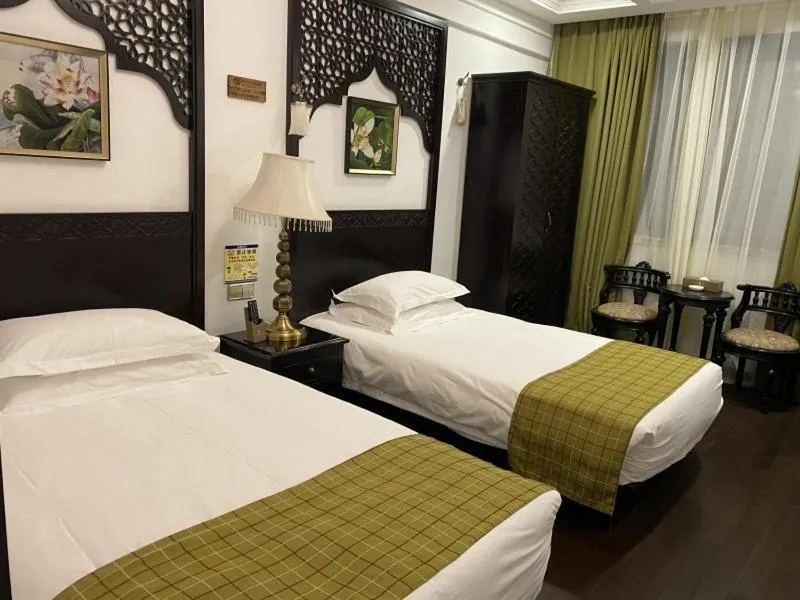 GreenTree Eastern Hotel Yueqing Shifu Chenmu Square