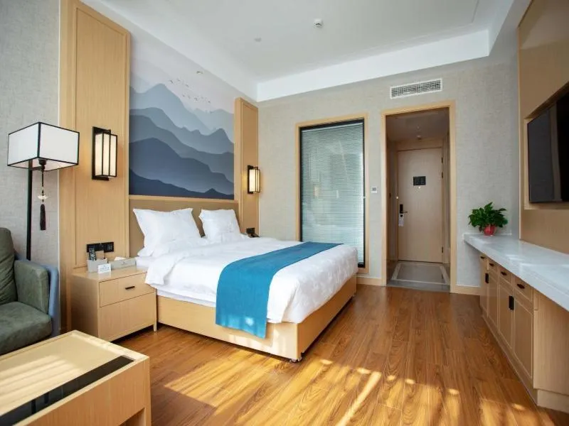 Bed in GreenTree Eastern Hotel Henan Anyang Hua County Wuzhou New Times Square