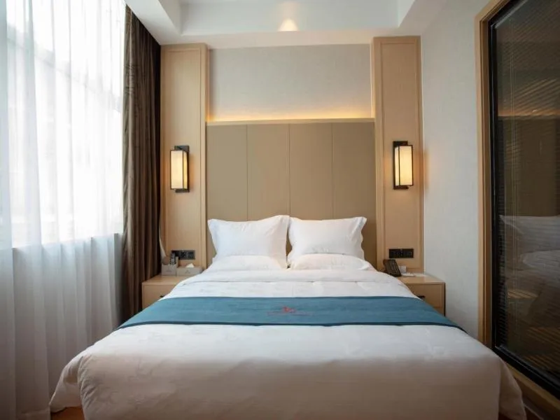 Bed in GreenTree Eastern Hotel Henan Anyang Hua County Wuzhou New Times Square