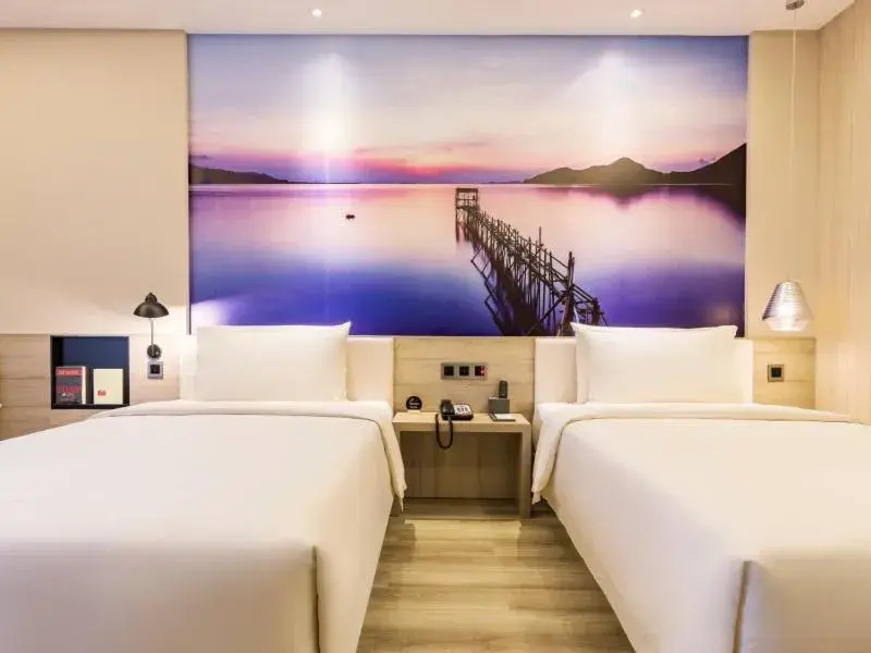 Bed in GreenTree Eastern Hotel Shenzhen Pinghu Hua'nan City Hehua Subway Station Bed in GreenTree Eastern Hotel Shenzhen Pinghu Hua'nan City Hehua Subway Station