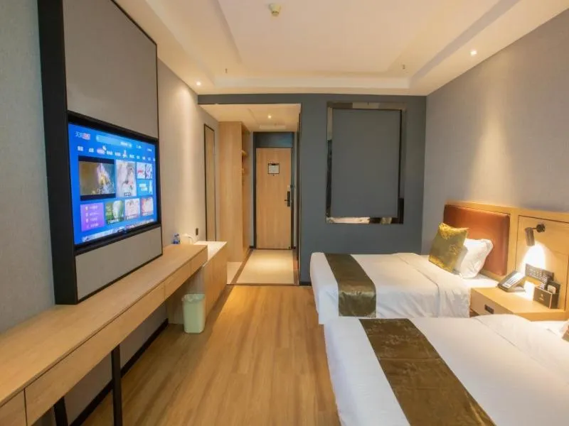 Bed in GreenTree Inn Express Changzhou Caoqiao Industrial Park