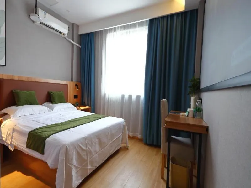 GreenTree Inn Express Hotel North Huaihai Road