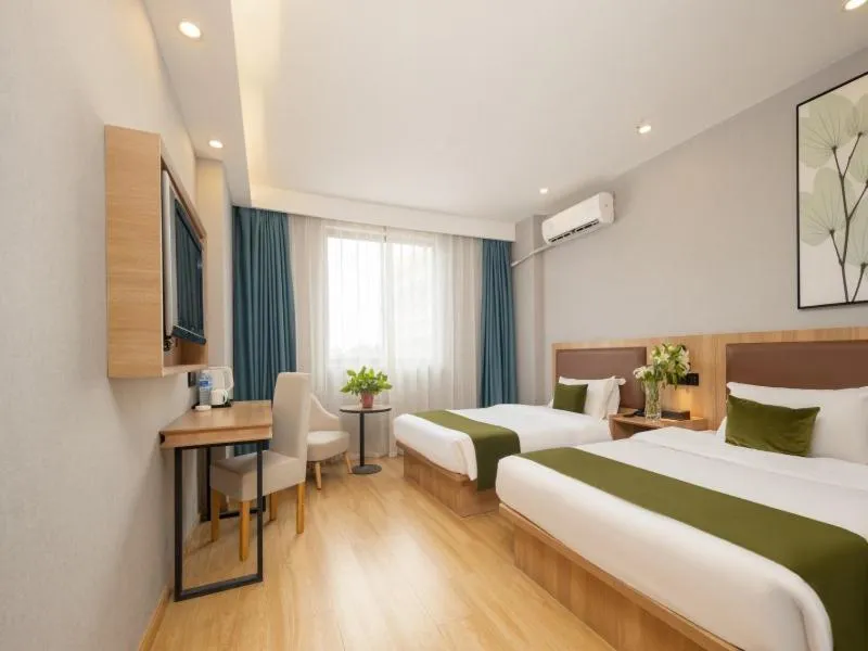 GreenTree Inn Express Hotel North Huaihai Road