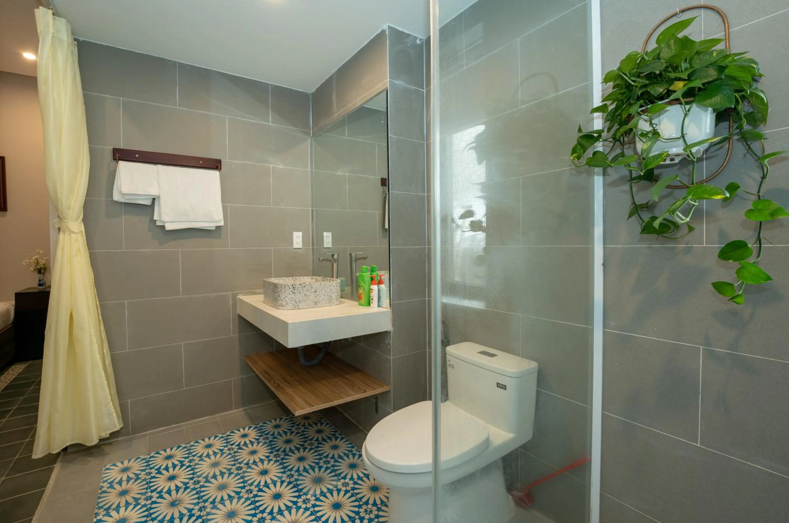 Bathroom in Villa De Pi's Hoi An