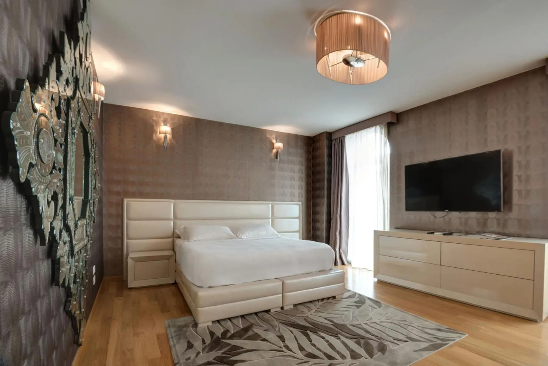 Bed in Penthouse Suite Rome - Private Suites