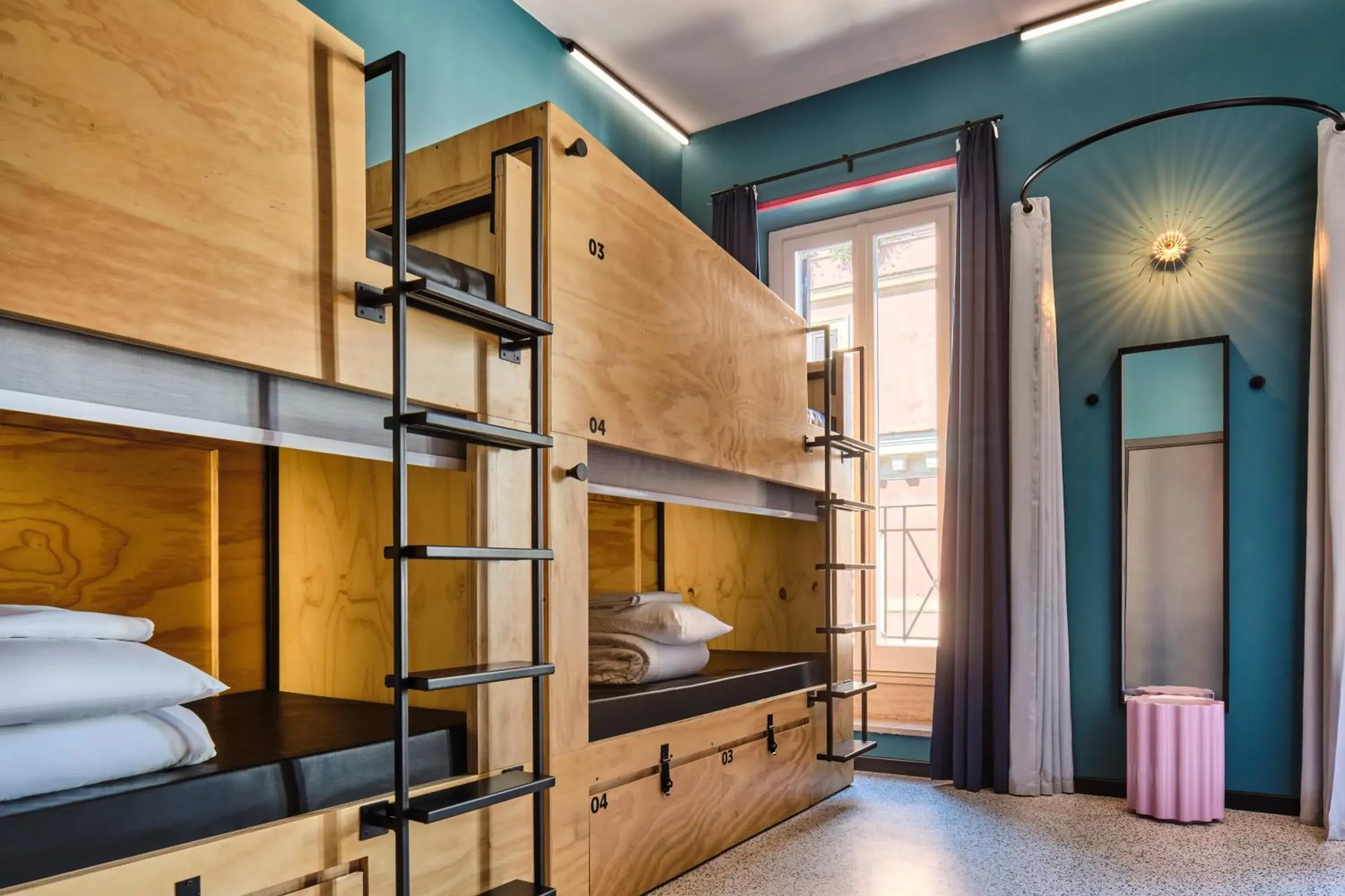 Bed in JO&JOE ROMA Bed in JO&JOE ROMA